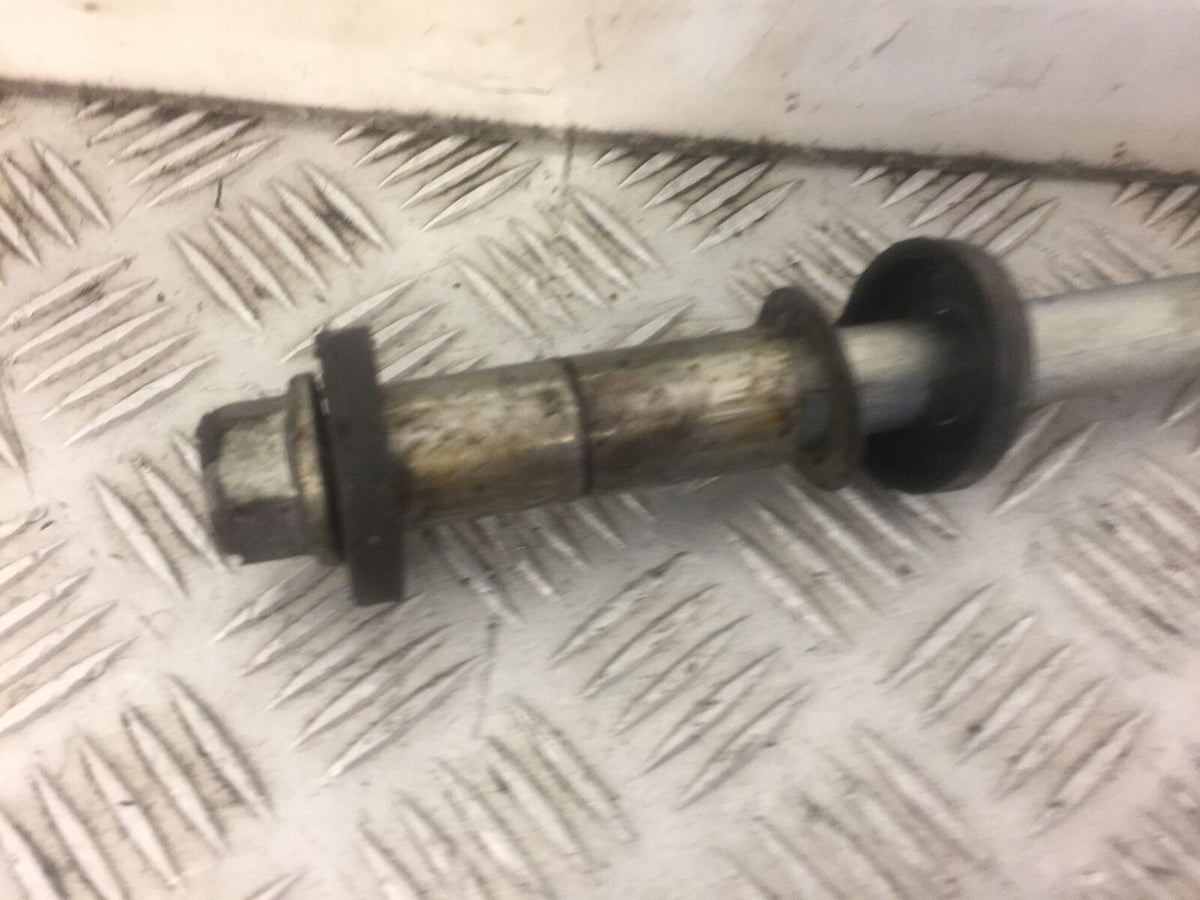 SUZUKI SV650 SV 650 SWINGARM SPINDLE  YEAR 1999 STOCK 417