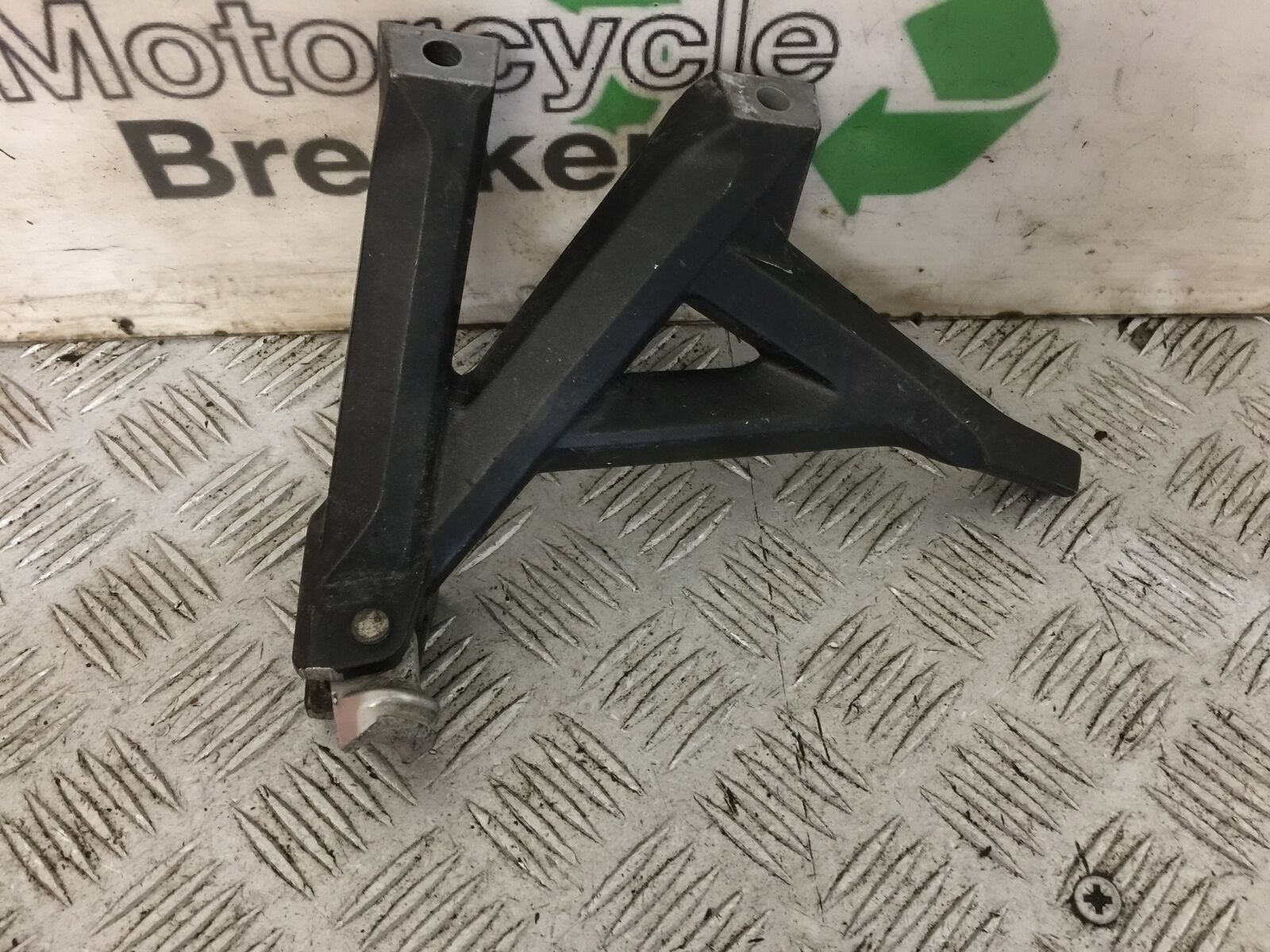 HONDA CRF1000 CRF 1000 AFRICA TWIN LEFT REAR HANGER   2019 (STOCK 759)