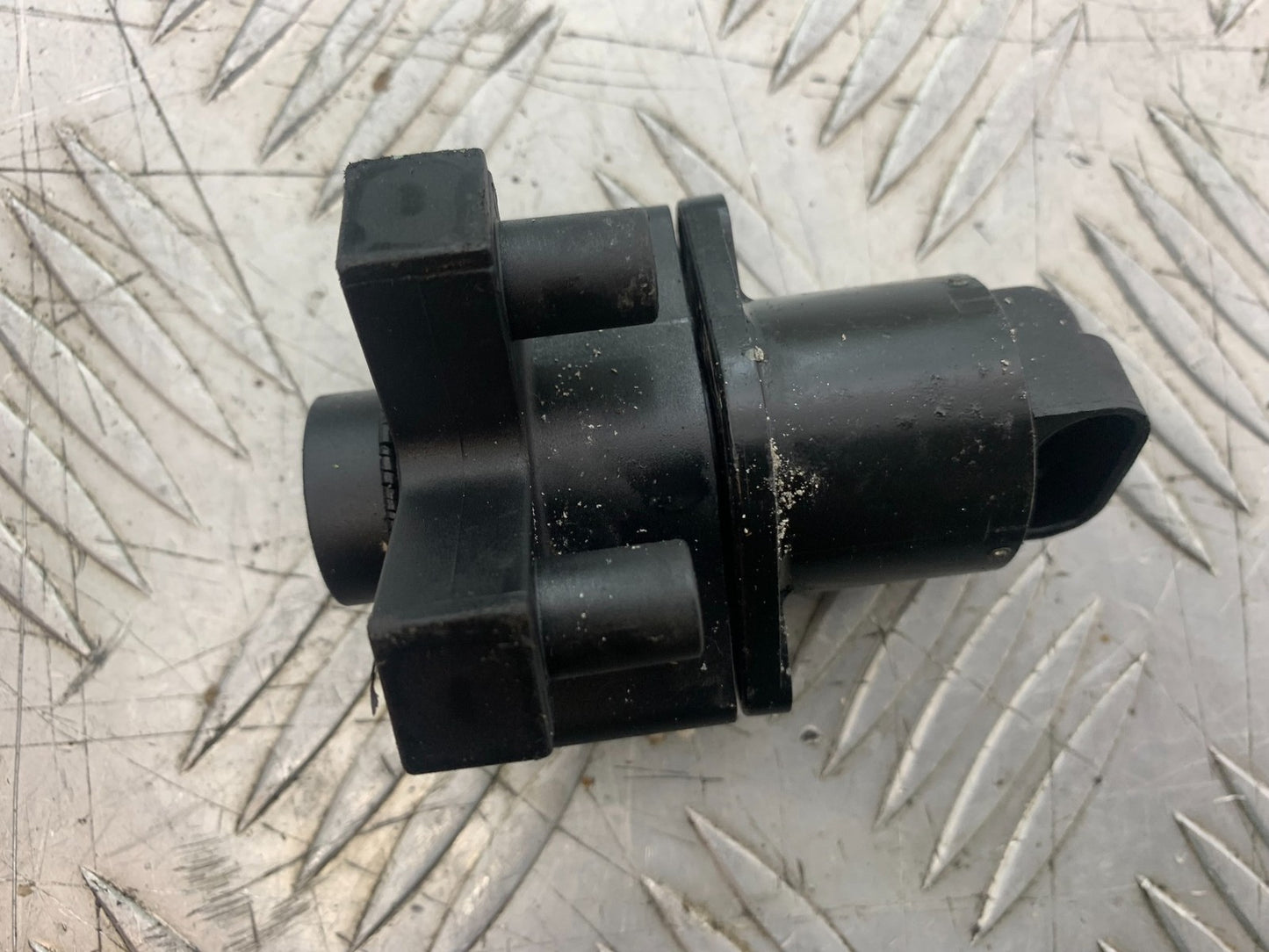 APRILIA RSV1000 R FACTORY MILLE AIR VALVE   2004-09 (CMB1203)
