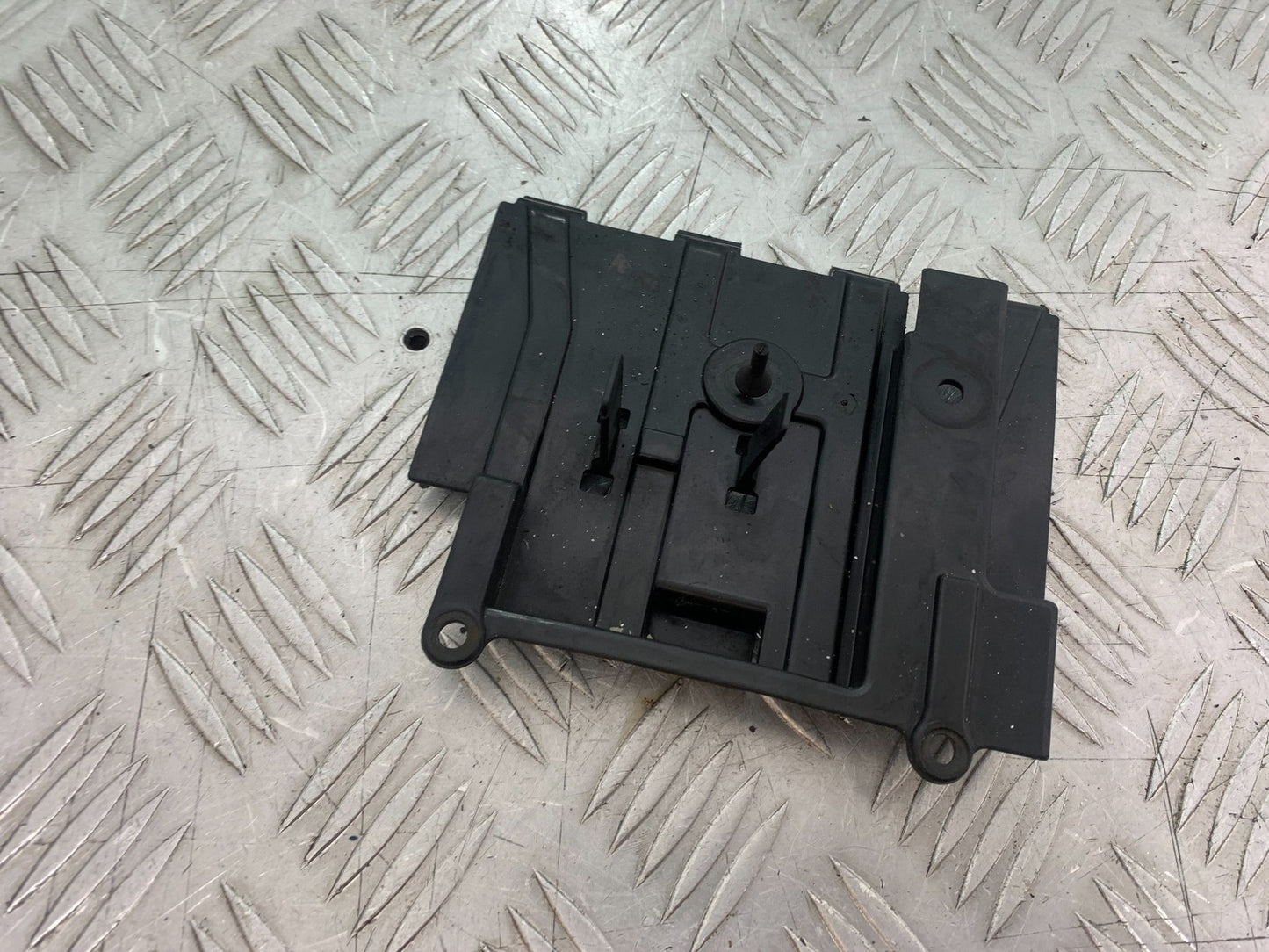 KTM 990 SUPER DUKE INFILL PANEL  YEAR 2007-2011  (CMB1207)