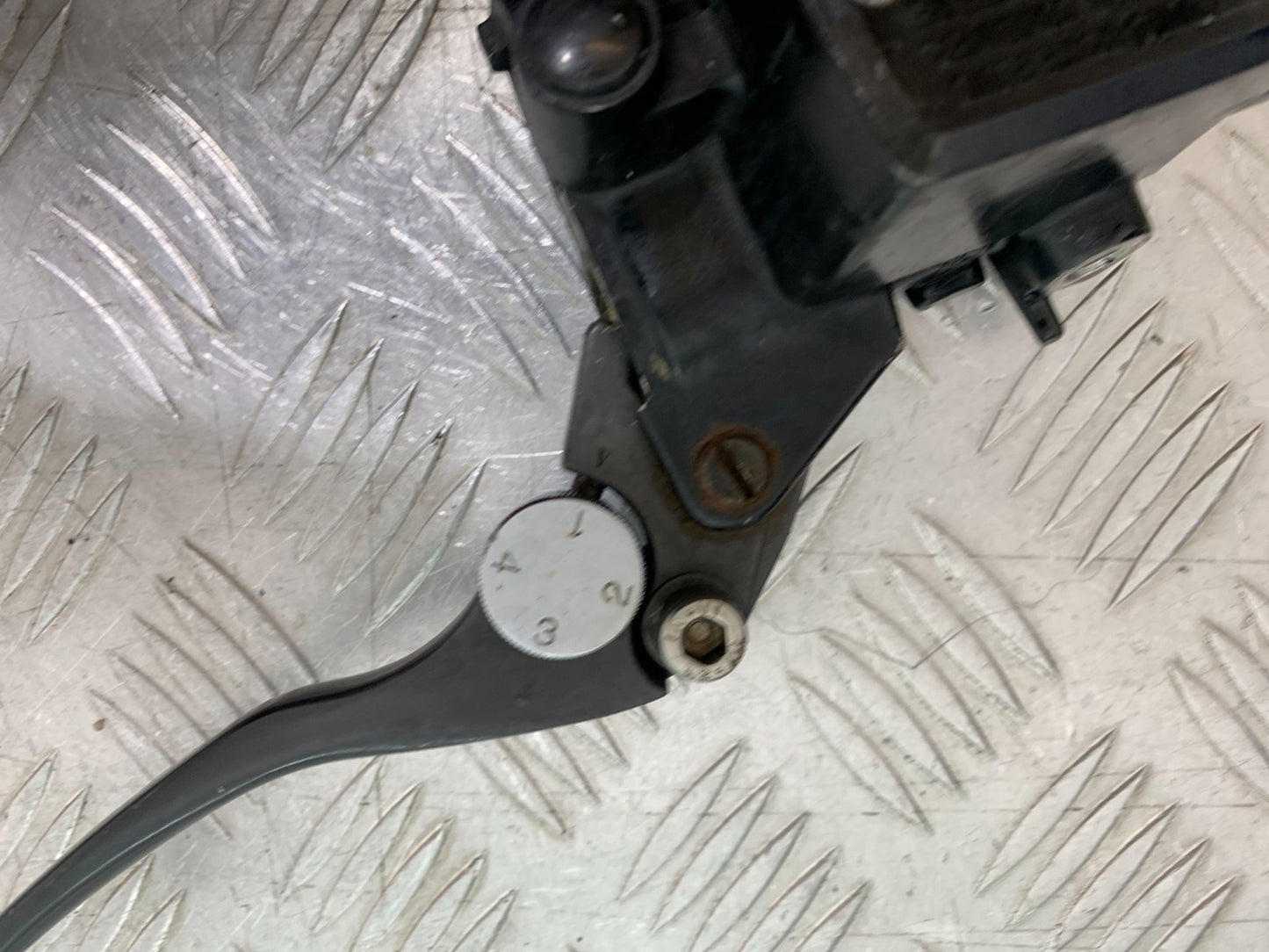 KAWASAKI ZZR1100 D FRONT BRAKE MASTER CYLINDER  YEAR 1993-2001 (CMB1189)