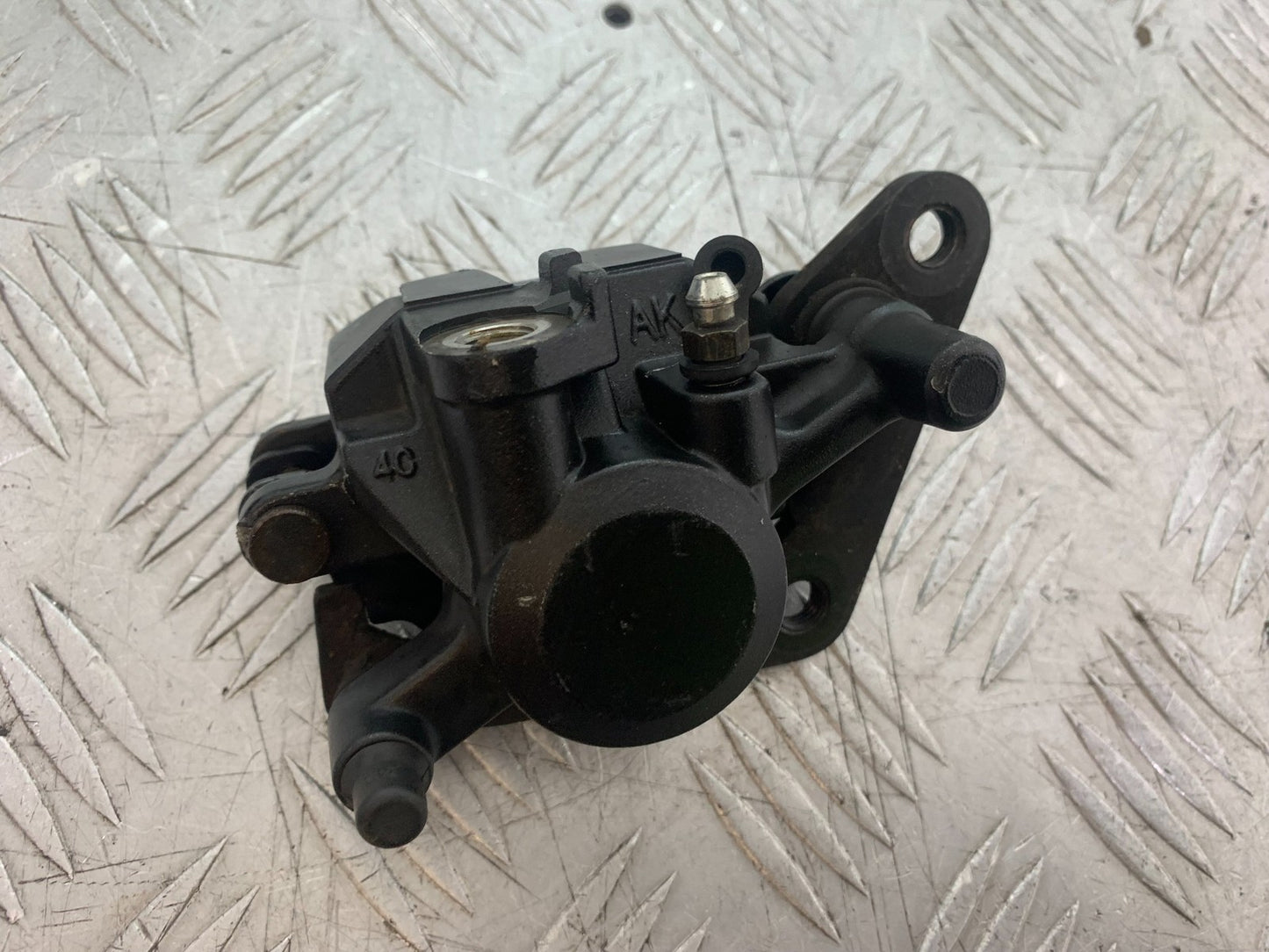 YAMAHA YS125 YS 125 FRONT BRAKE CALIPER  YEAR 2017-2021 (CMB1321)