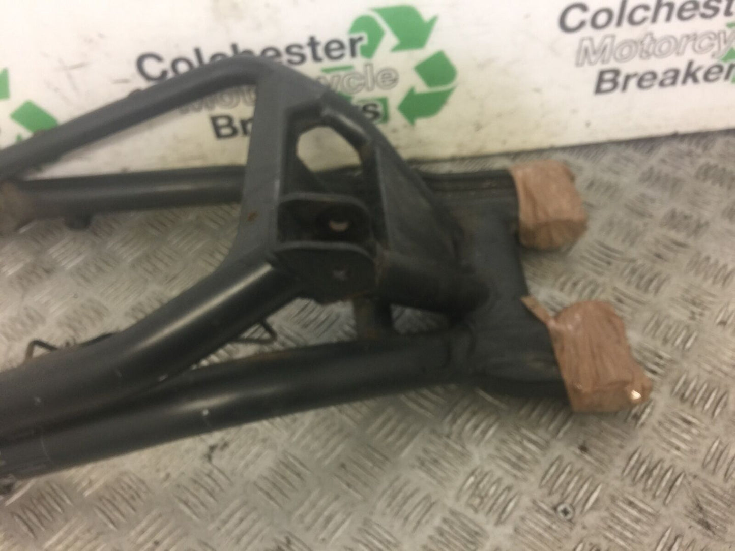 KAWASAKI ER6 N SWINGARM YEAR 2012-2015 (STOCK 568)