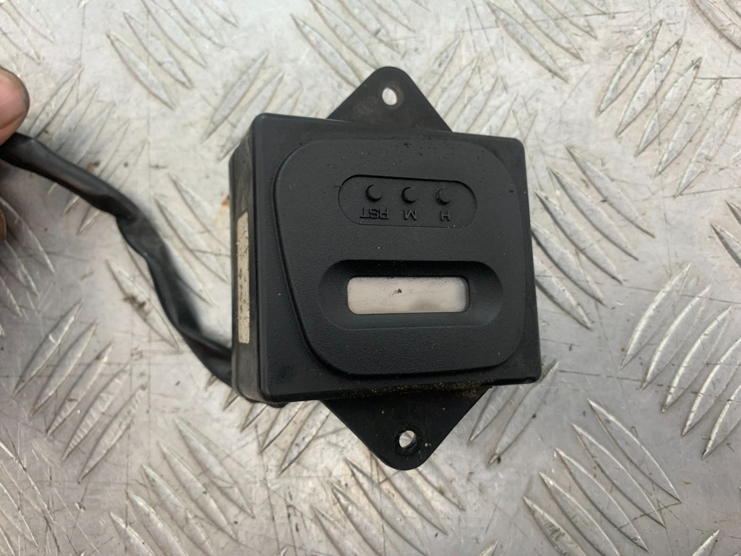 HONDA ST1100 PAN EUROPEAN TIME CLOCK YEAR 1993-2001 (CMB1195)
