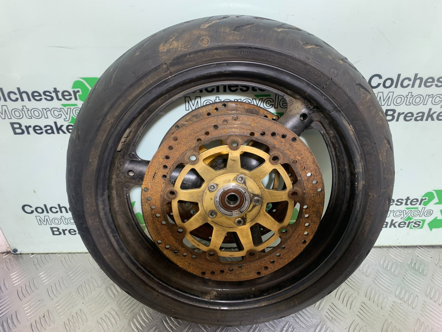SUZUKI GSF1200  GSF 1200 BANDIT FRONT WHEEL   YEAR 1997-2000 (CMB1149)