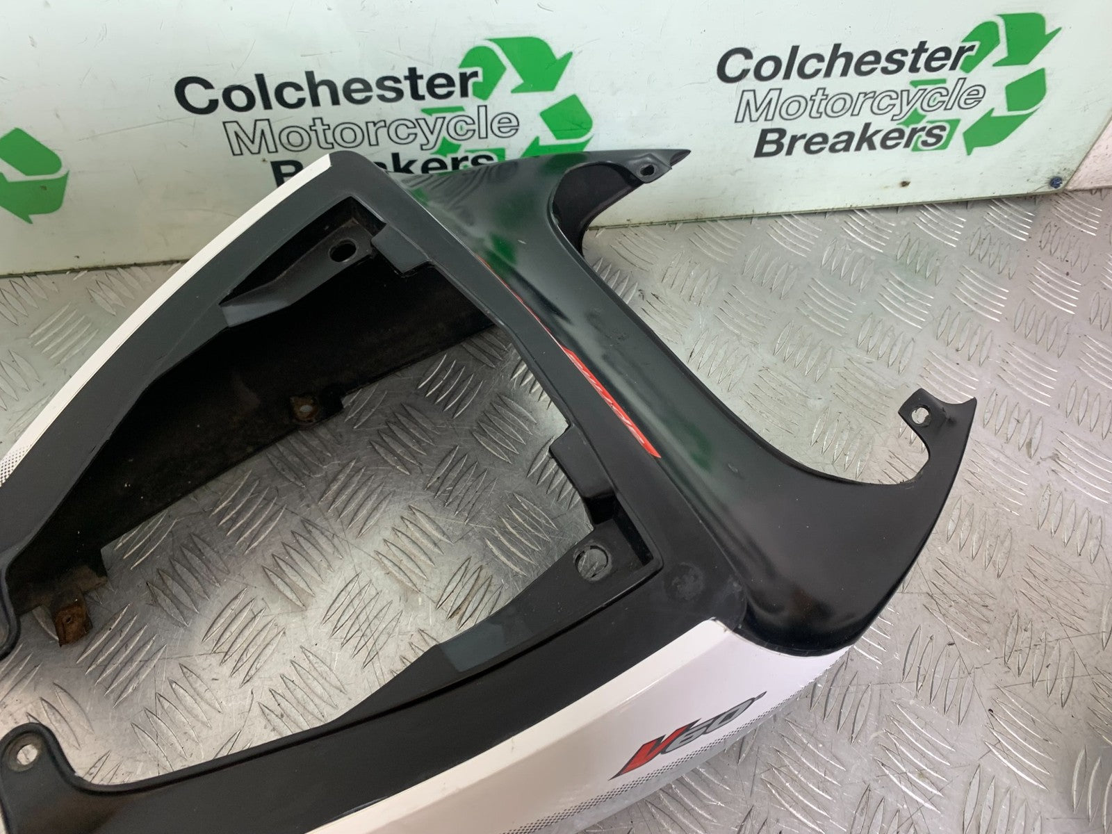APRILIA RSV1000 RSV 1000 MILLE TAIL PIECE SEAT UNIT  1998- 2003 (CMB1184)