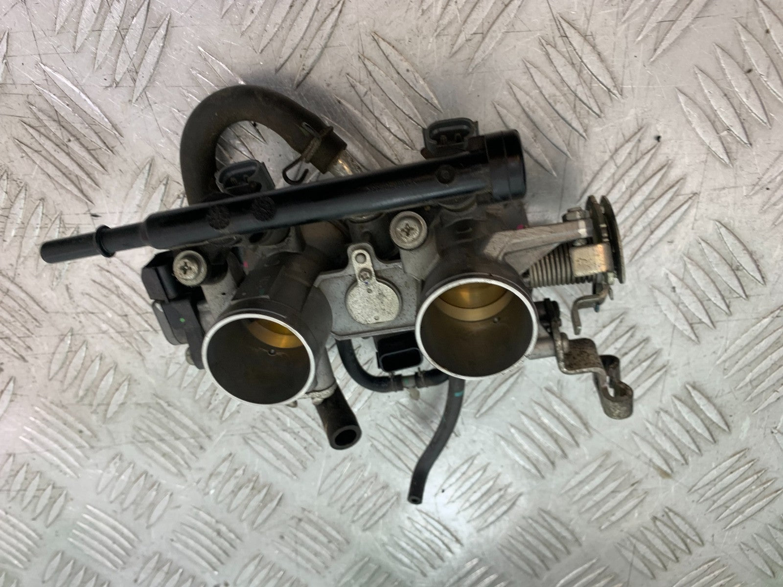 KAWASAKI NINJA 400 EX 400 THROTTLE BODIES   YEAR 2018-2022 (CMB1278)