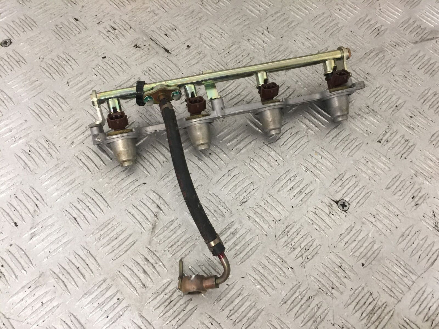 HONDA CBR1000 rr FIREBLADE INJECTORS  YEAR 2004  (STOCK 853)