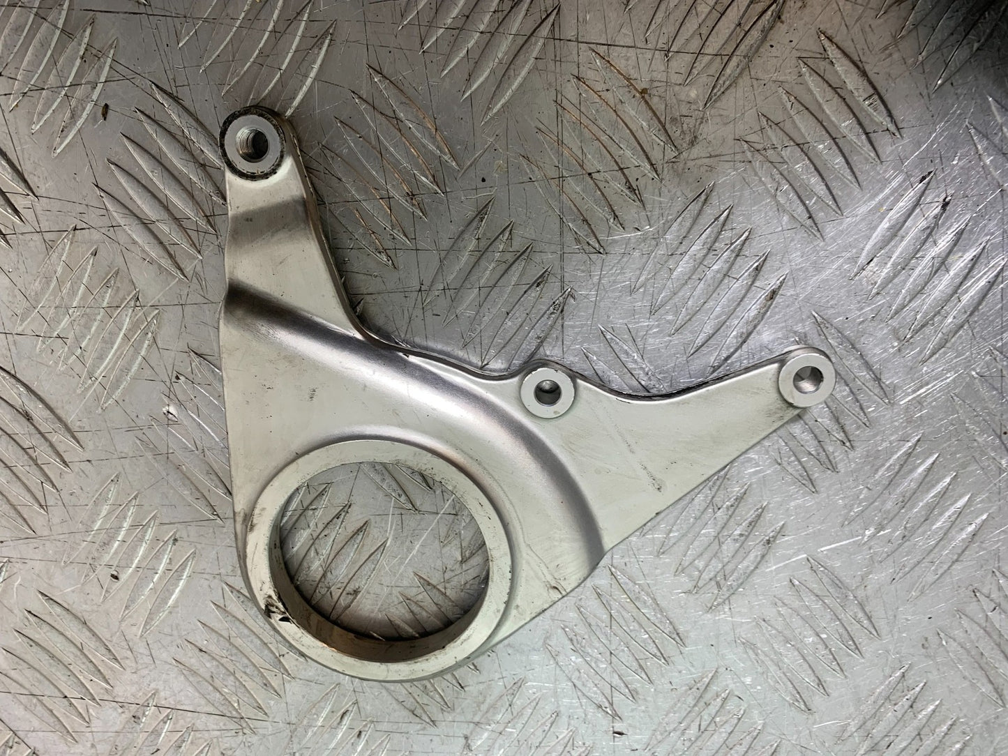 HONDA VFR800 VFR 800 V-TEC REAR CALIPER BRACKET  YEAR 2002 -09 (CMB1296)