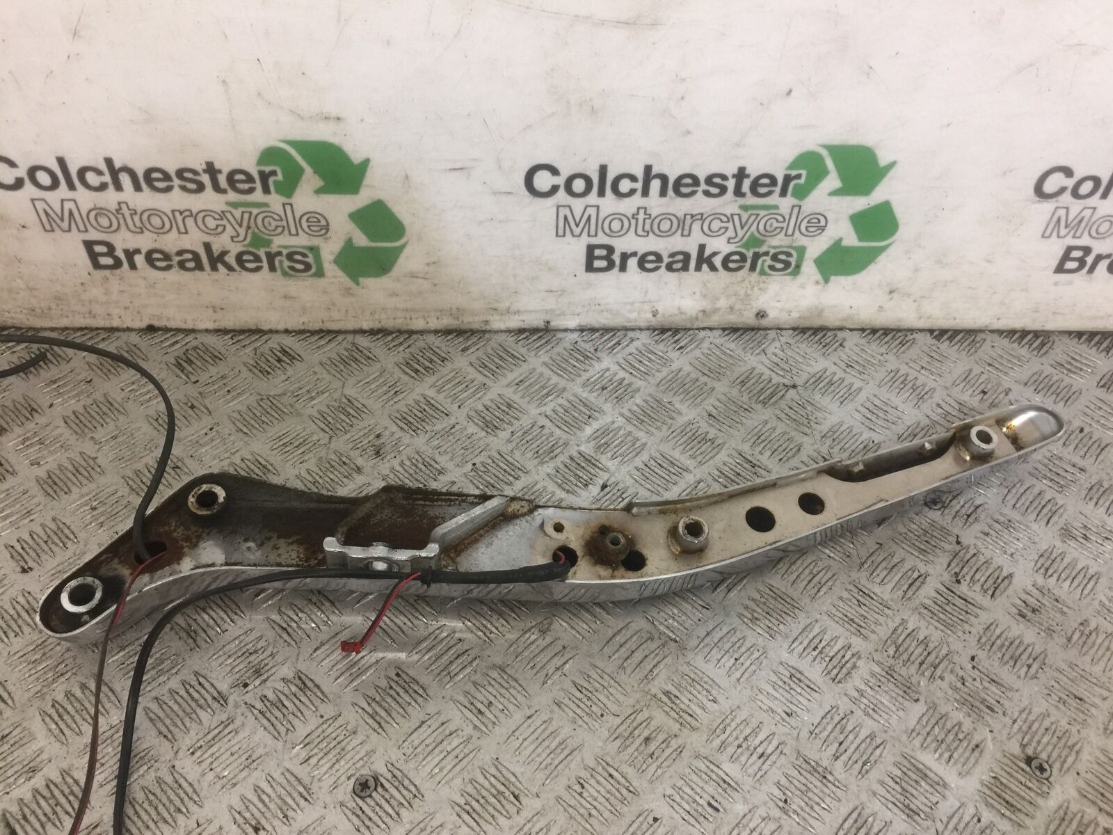 SUZUKI VLR1800 VLR 1800 LEFT CHROME FRAME COVER  YEAR 2010 (STOCK 815)