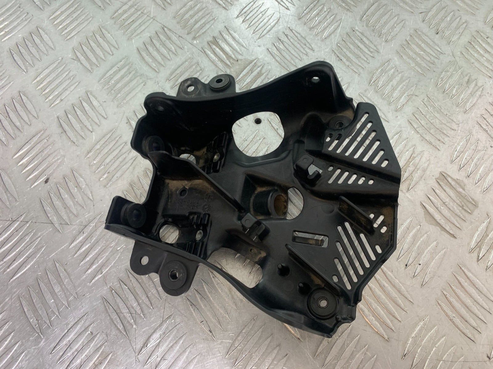 KAWASAKI ZX10R ZX 10R FRAME BRACKET   YEAR 2011-2015 (CMB1154)