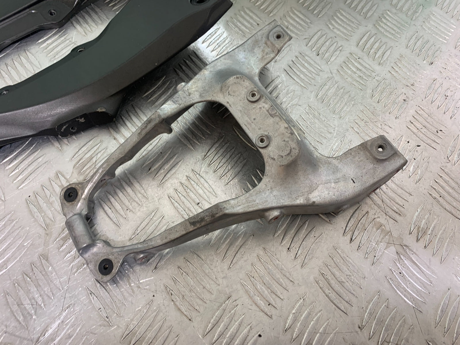KAWASAKI ZX10R ZX 10R REAR SUBFRAME YEAR 2011-2015 (CMB1154)