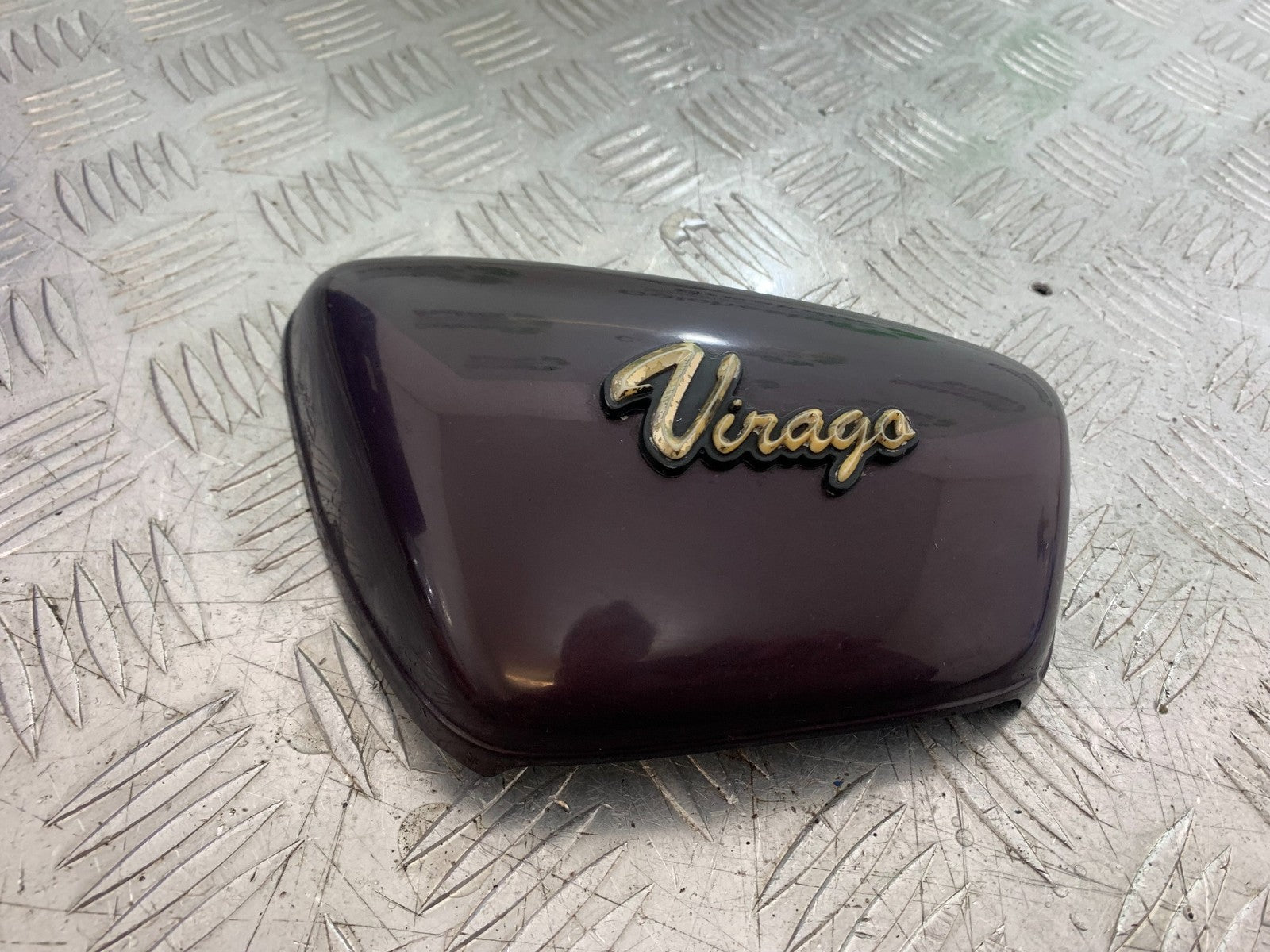 YAMAHA XV1100 XV 1100 VIRAGO LEFT SEAT PANEL 1990-1999 (CMB1243)
