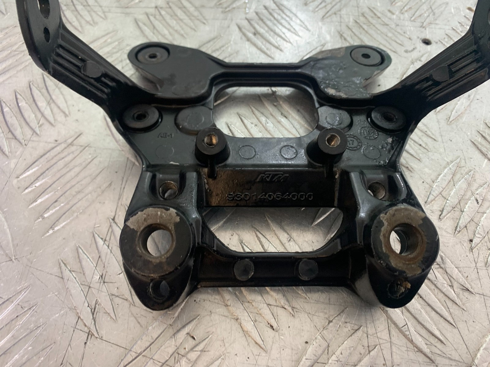 KTM DUKE 125 CLOCK MOUNTING BRACKET  YEAR 2017-2022 (CMB1222)