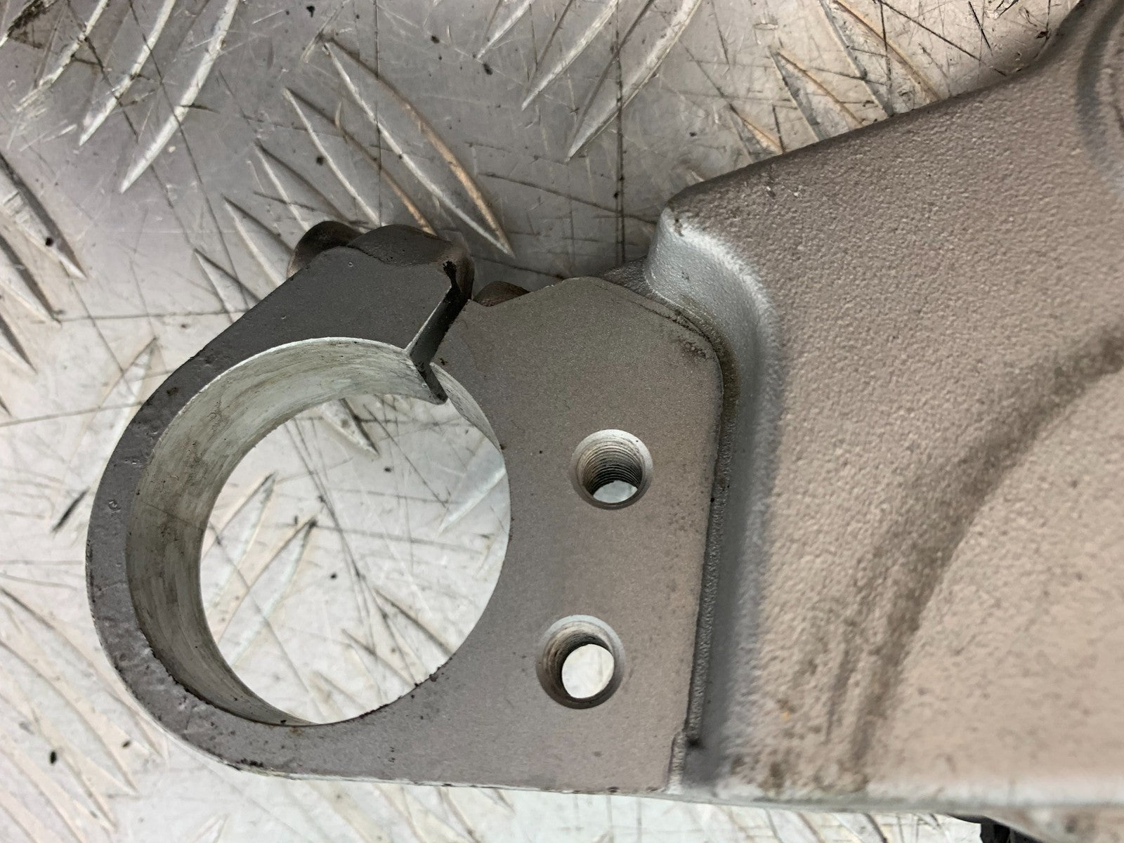 TRIUMPH 955i SPRINT ST TOP YOKE  YEAR 1999-04 (CMB1230)