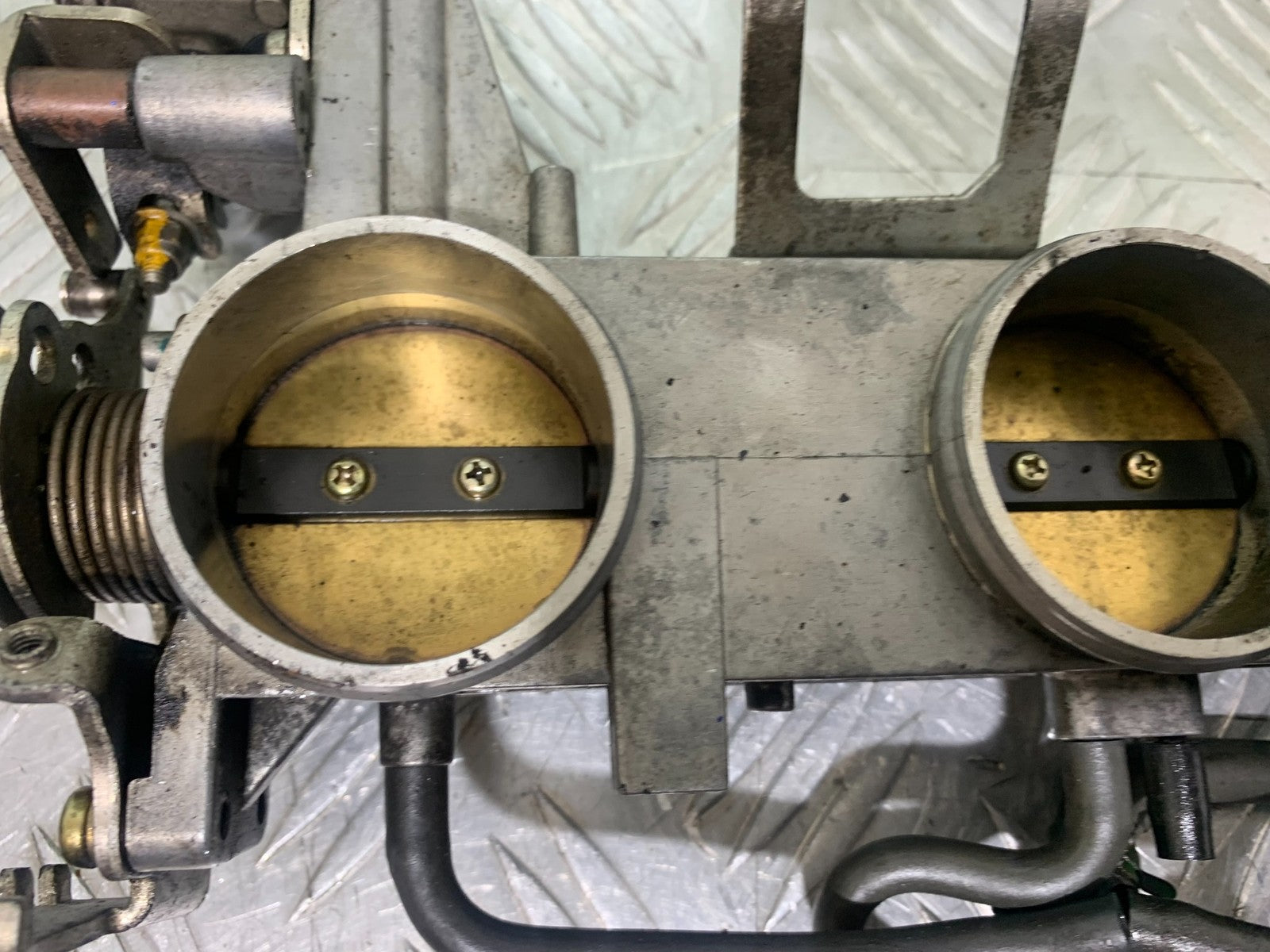 TRIUMPH 1050 SPRINT ST THROTTLE BODIES   YEAR 2004-2007 (CMB1197)