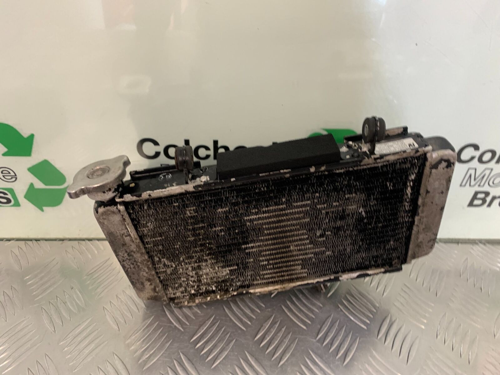 KAWASAKI NINJA 250 SL RADIATOR  YEAR 2015-2017 (STOCK 983)