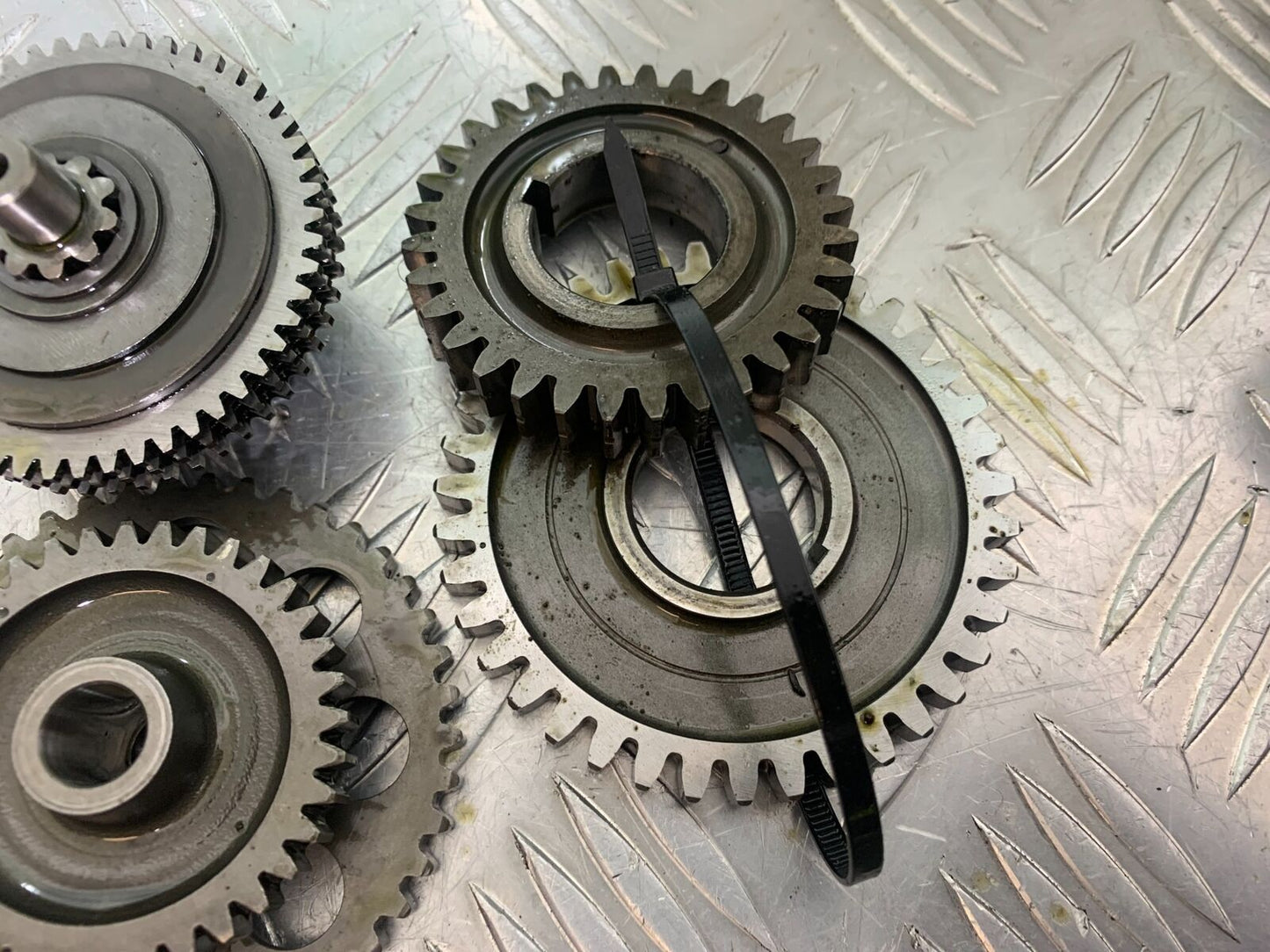 HUSQVARNA TE630 TE 630 ENGINE GEARS   YEAR 2010-11 (CMB1120)