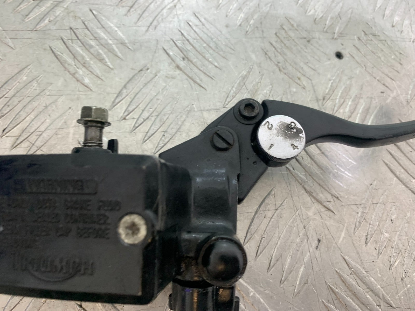 TRIUMPH TROPHY 900 BRAKE MASTER CYLINDER  YEAR 1991-95 (CMB1251)