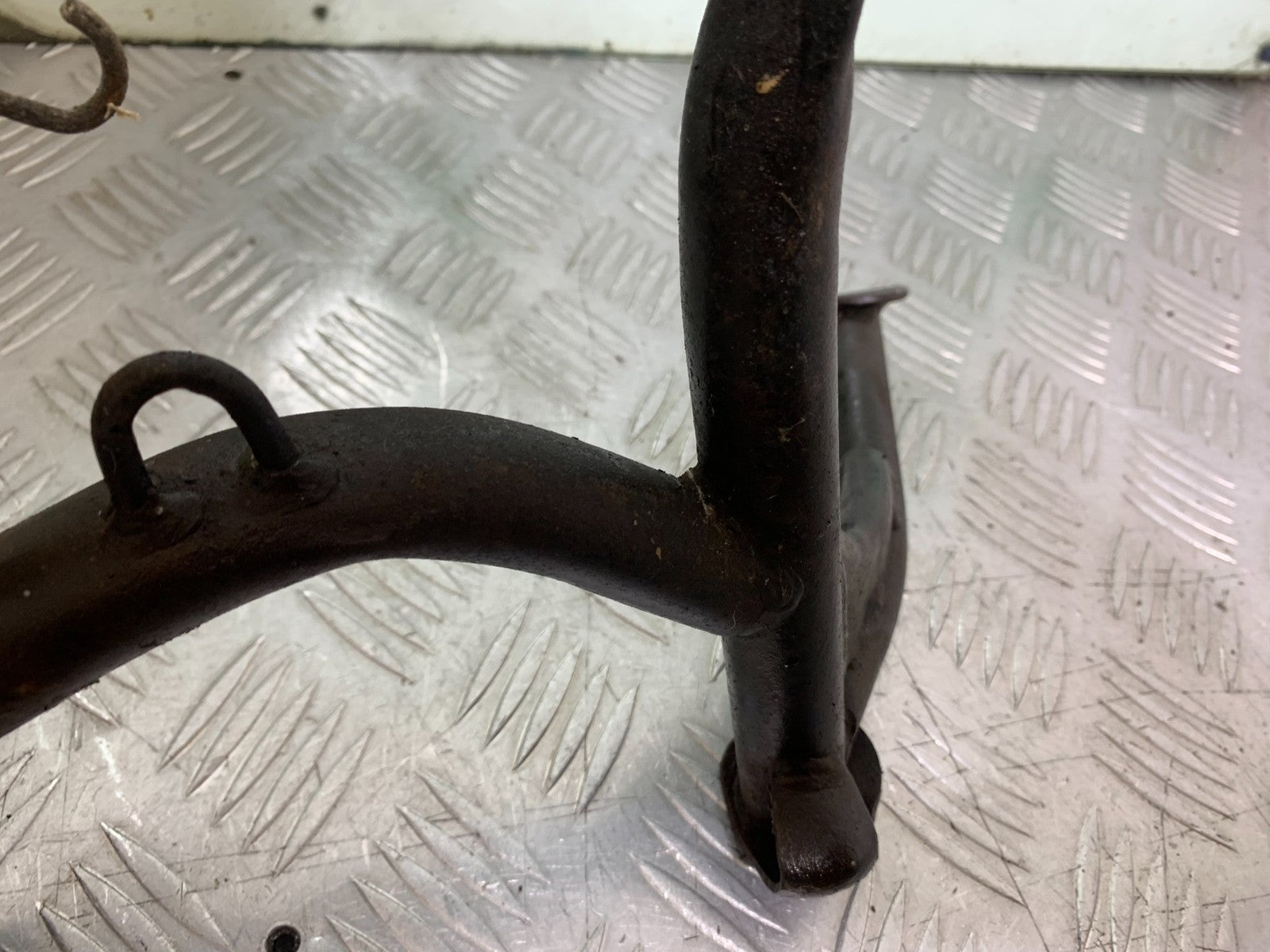 YAMAHA XV1100 XV 1100 VIRAGO CENTER STAND  1990-1999 (CMB1243)