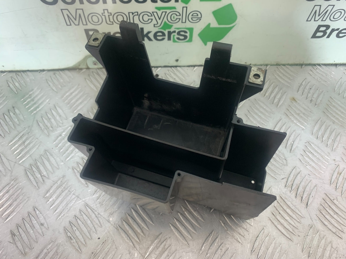 HONDA VTX1300 S-6 BATTERY BOX   YEAR 2004-09 (CMB1159)