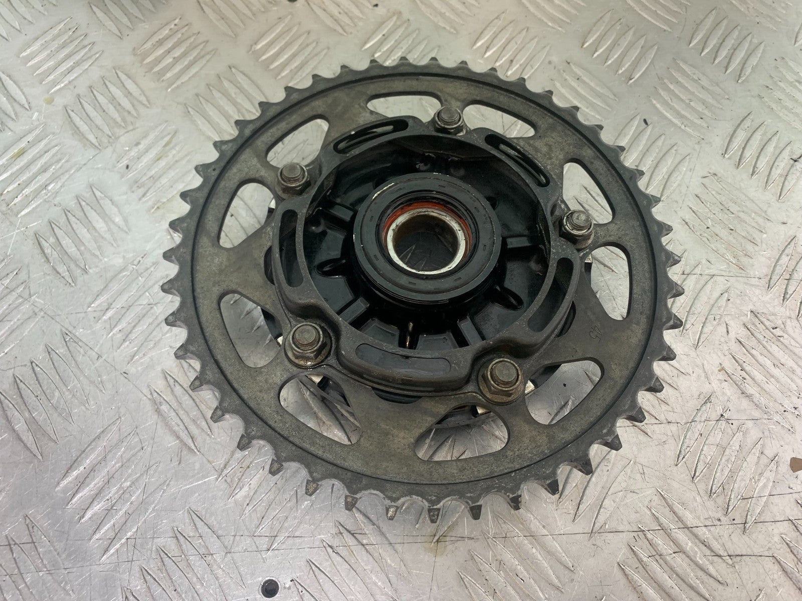 YAMAHA XSR900 XSR 900 SPROCKET CARRIER   YEAR 2022-2024 (CMB1215)