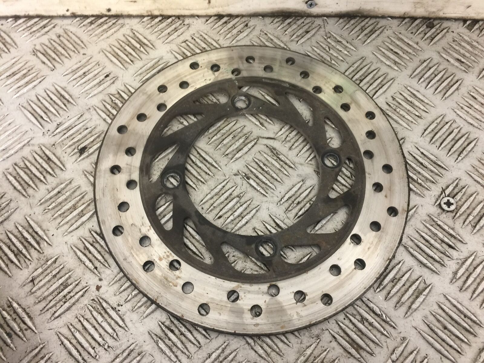HONDA CB400 CB 400 SUPER FOUR  REAR BRAKE DISC YEAR 1996 (STOCK 579)