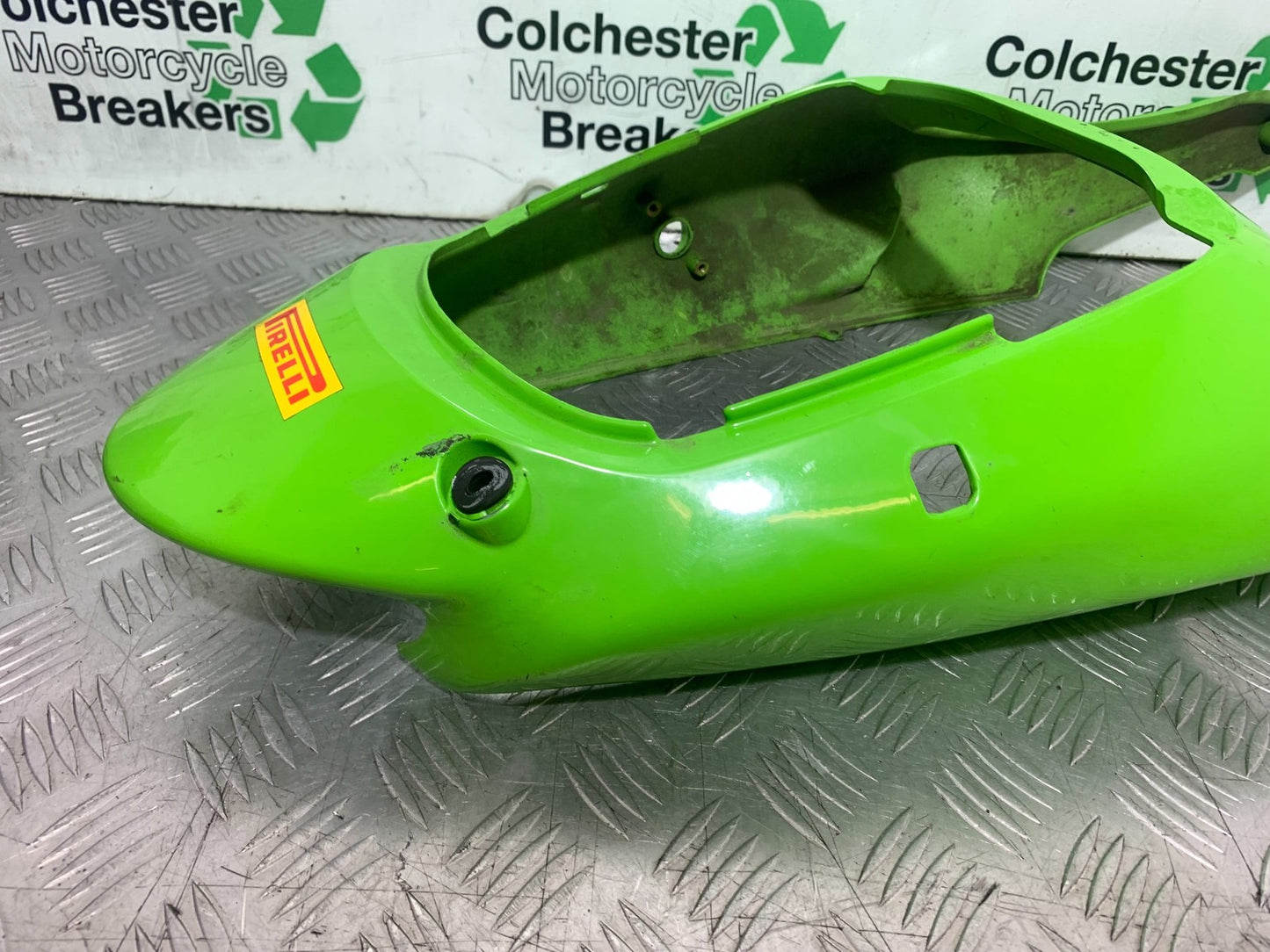 KAWASAKI ZX9R ZX9 C TAIL PIECE SEAT UNIT  YEAR 1998-99 (CMB1213)