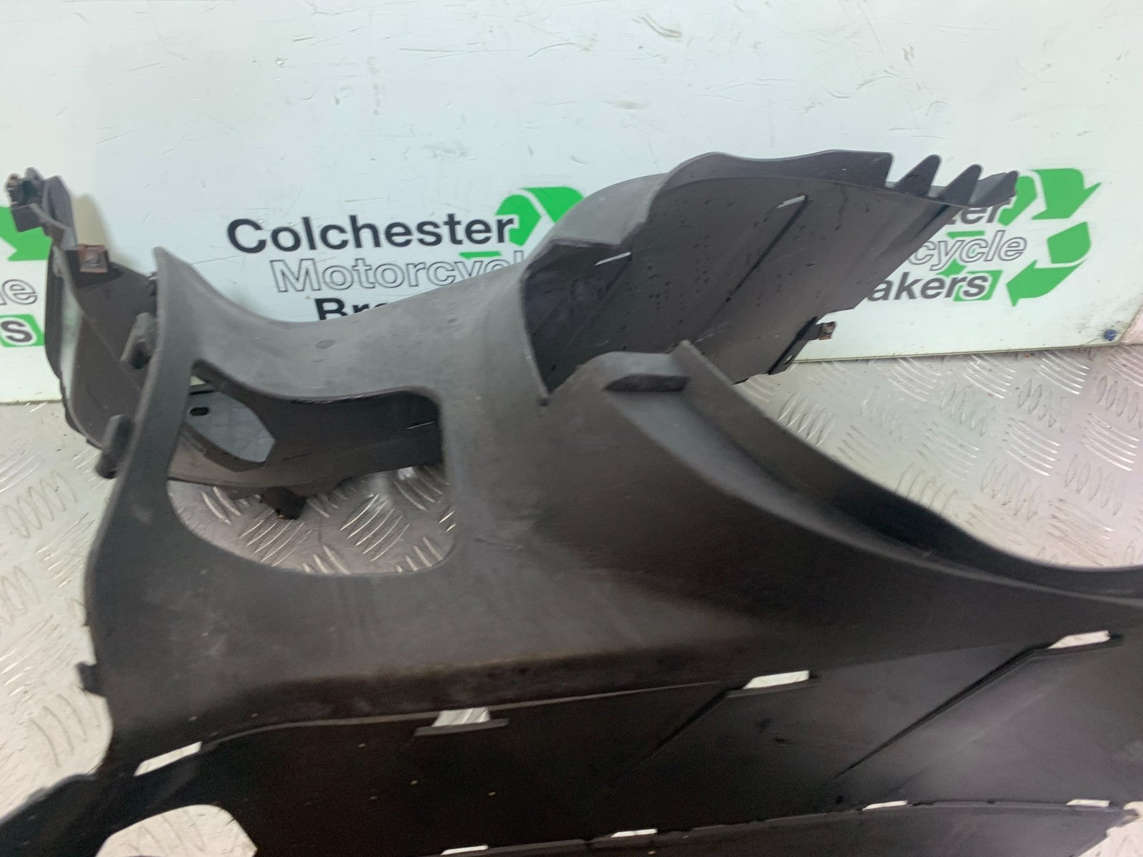 YAMAHA XMAX 250 XMAX 250  FOOTBOARD YEAR 2006-09 (CMB1201)