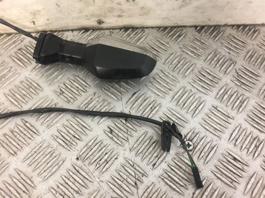 KAWASAKI NINJA 300 EX300 FRONT RIGHT INDICATOR   YEAR 2017 (STOCK 492)