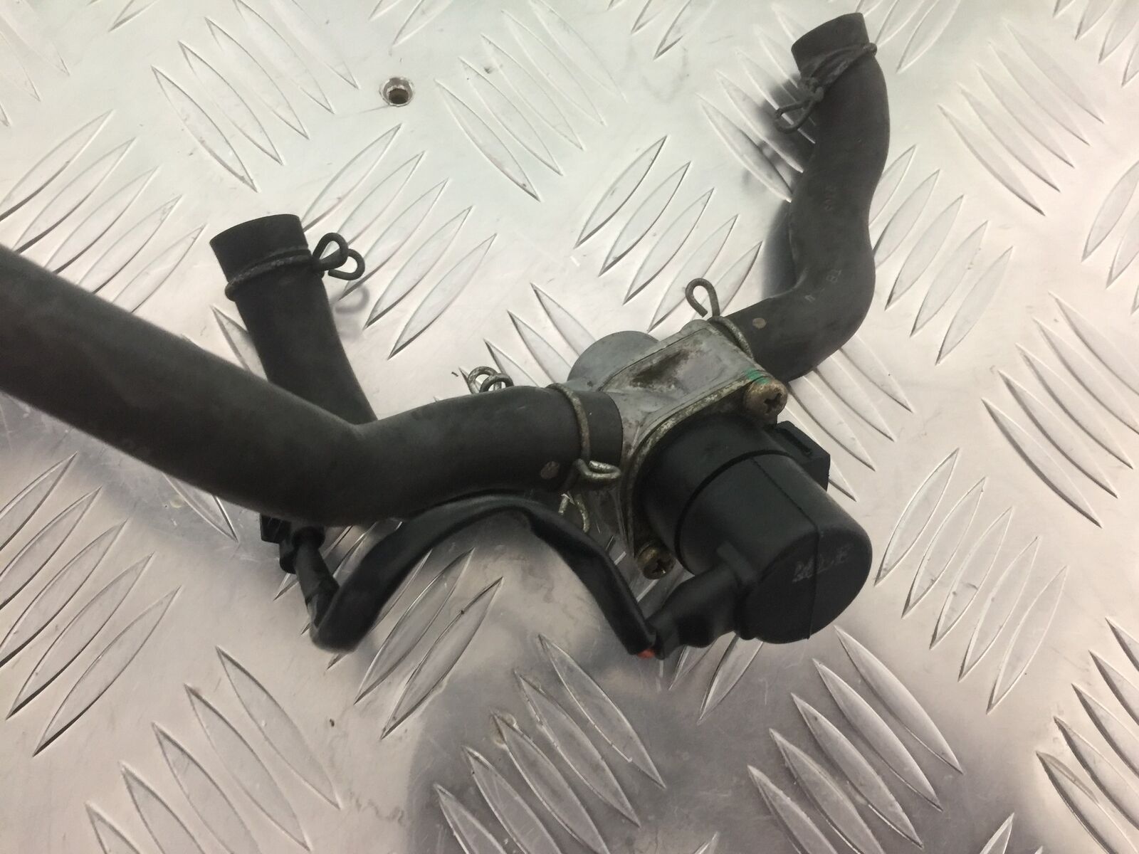 HONDA CBR600 RR AIR VALVE  YEAR 2005-2006 (STOCK 933)