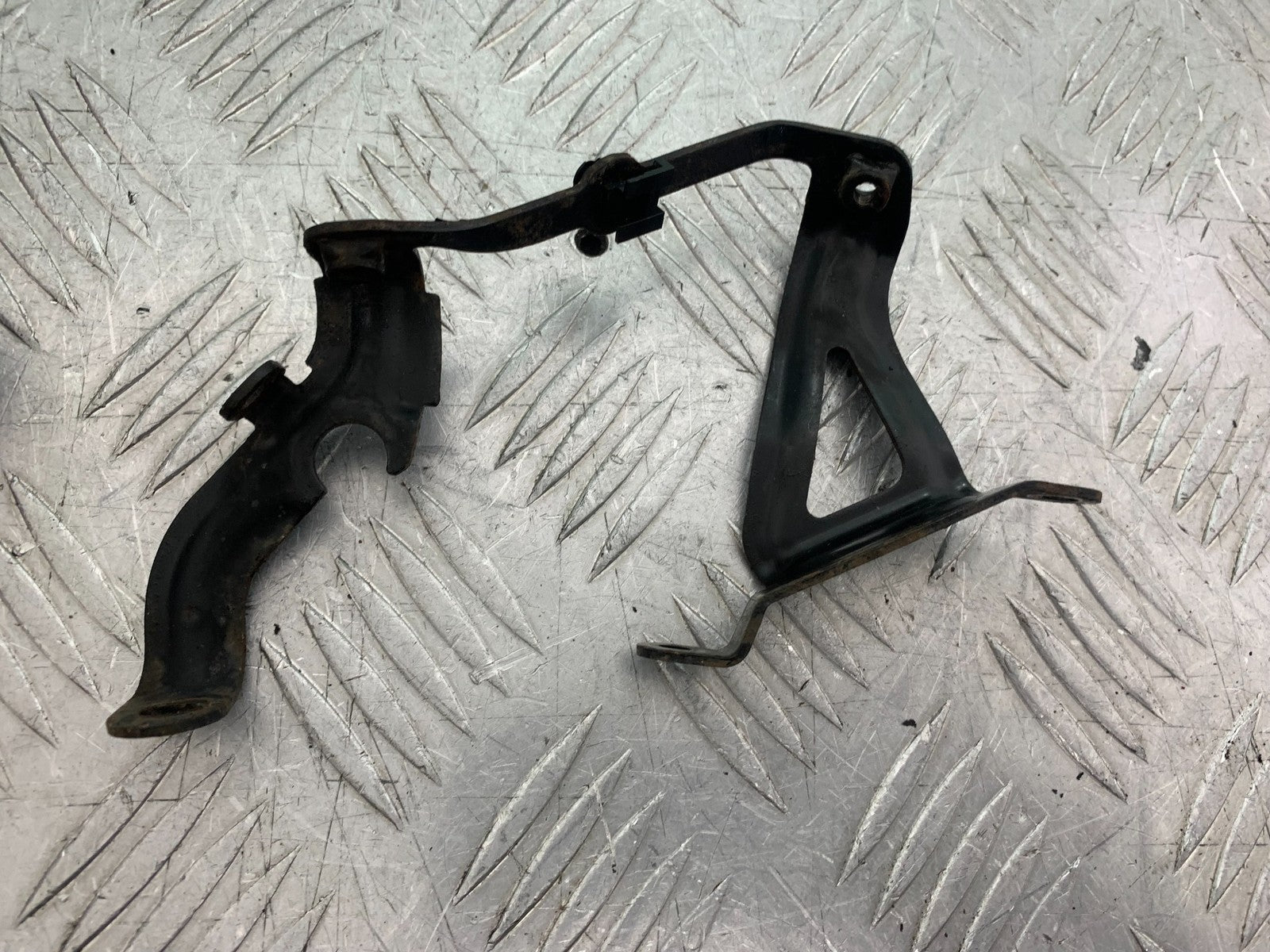TRIUMPH 675 STREET TRIPLE RX FRAME BRACKETS  2015- 2017 (CMB1299)
