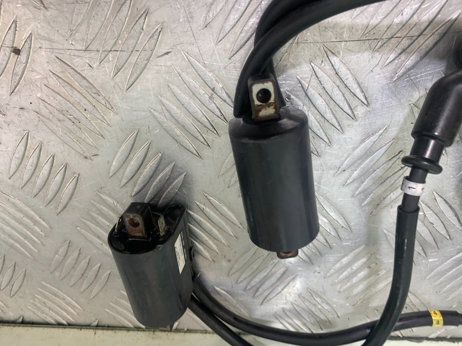 YAMAHA XJ6 XJ6-S COILS AND CAPS  YEAR 2009-2015  (CMB1212)