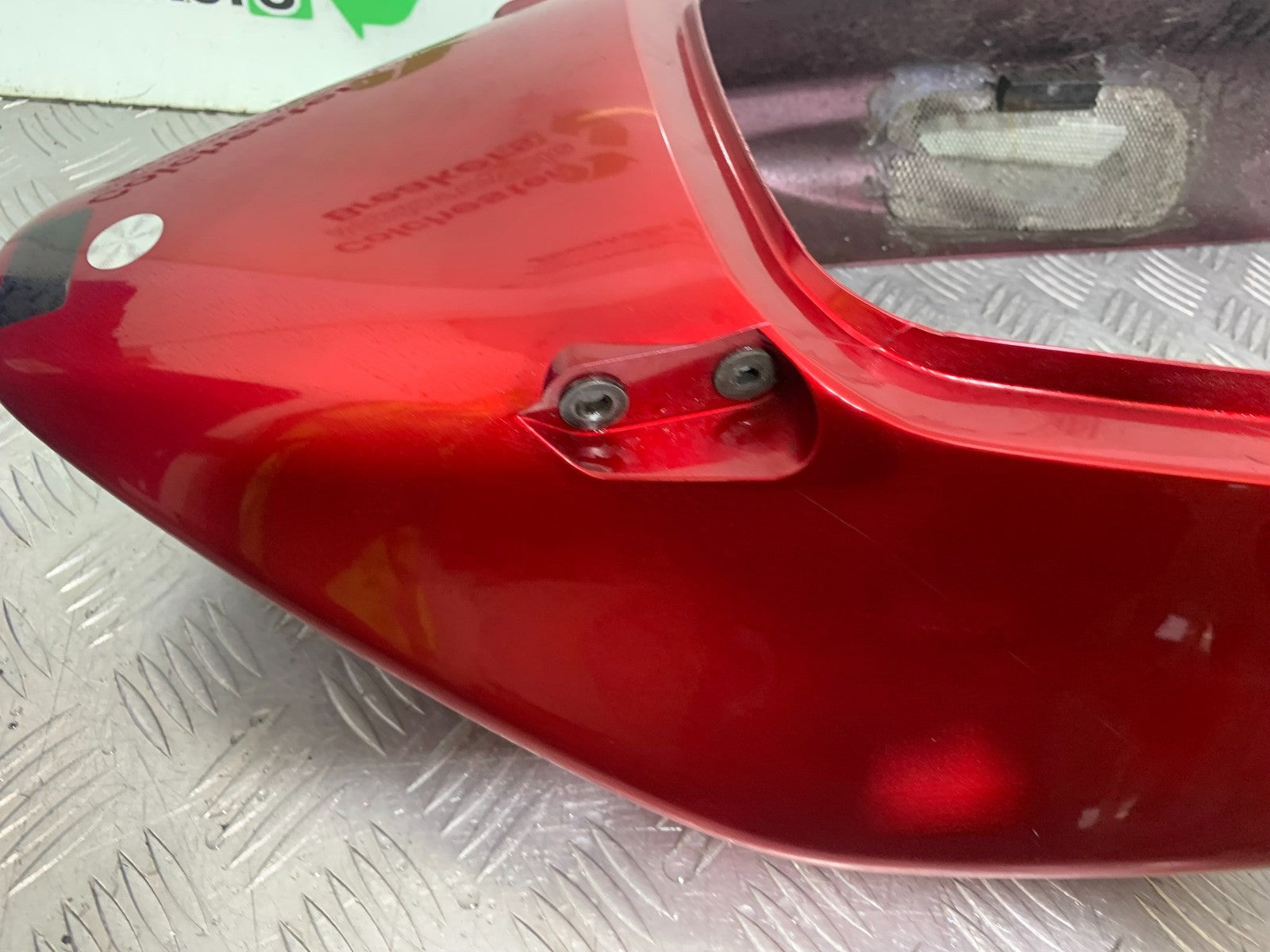 HONDA CBR1100 BLACKBIRD TAIL PIECE  YEAR 1999-2005 (CMB1232)