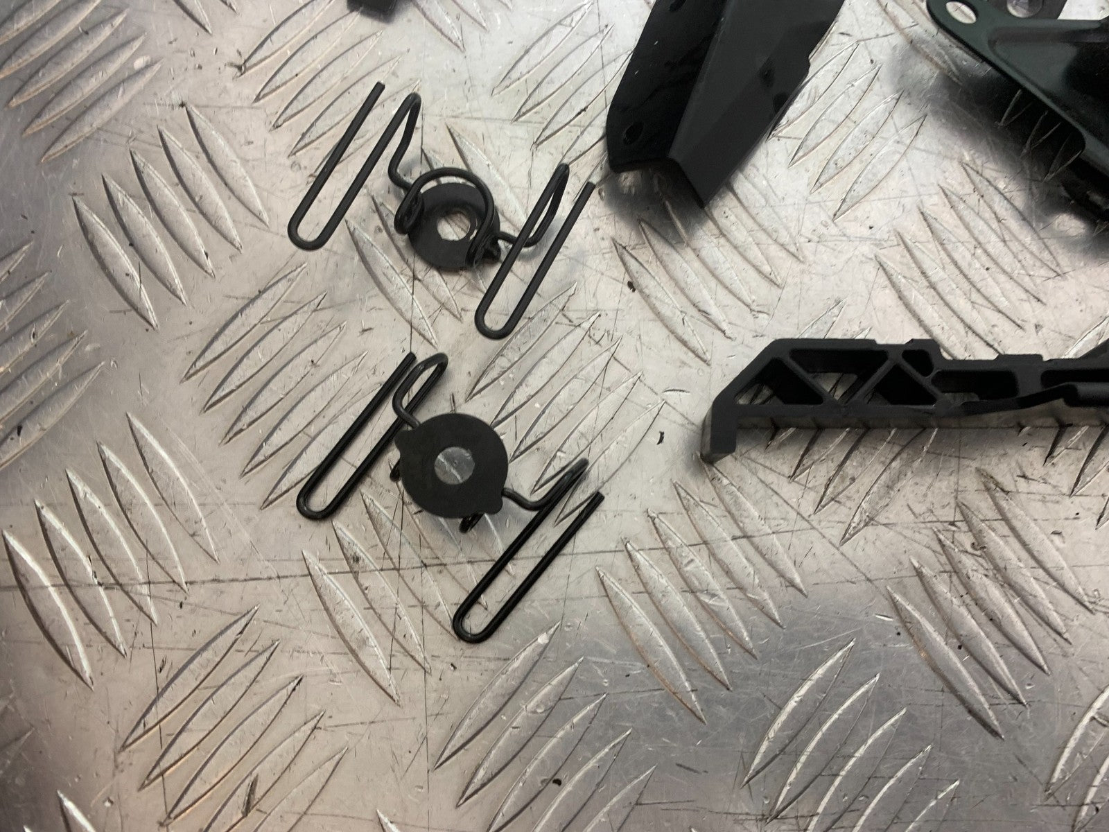 TRIUMPH TRIDENT 660 INFILLS AND BRACKETS  YEAR 2021-2024 (CMB1295)