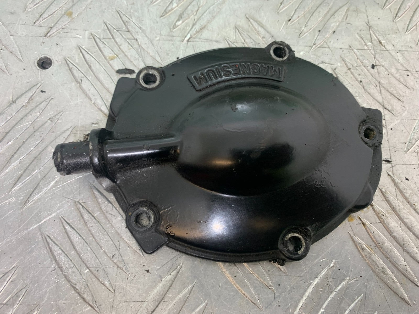 TRIUMPH 955i SPRINT ST ENGINE COVER YEAR 1999-2004