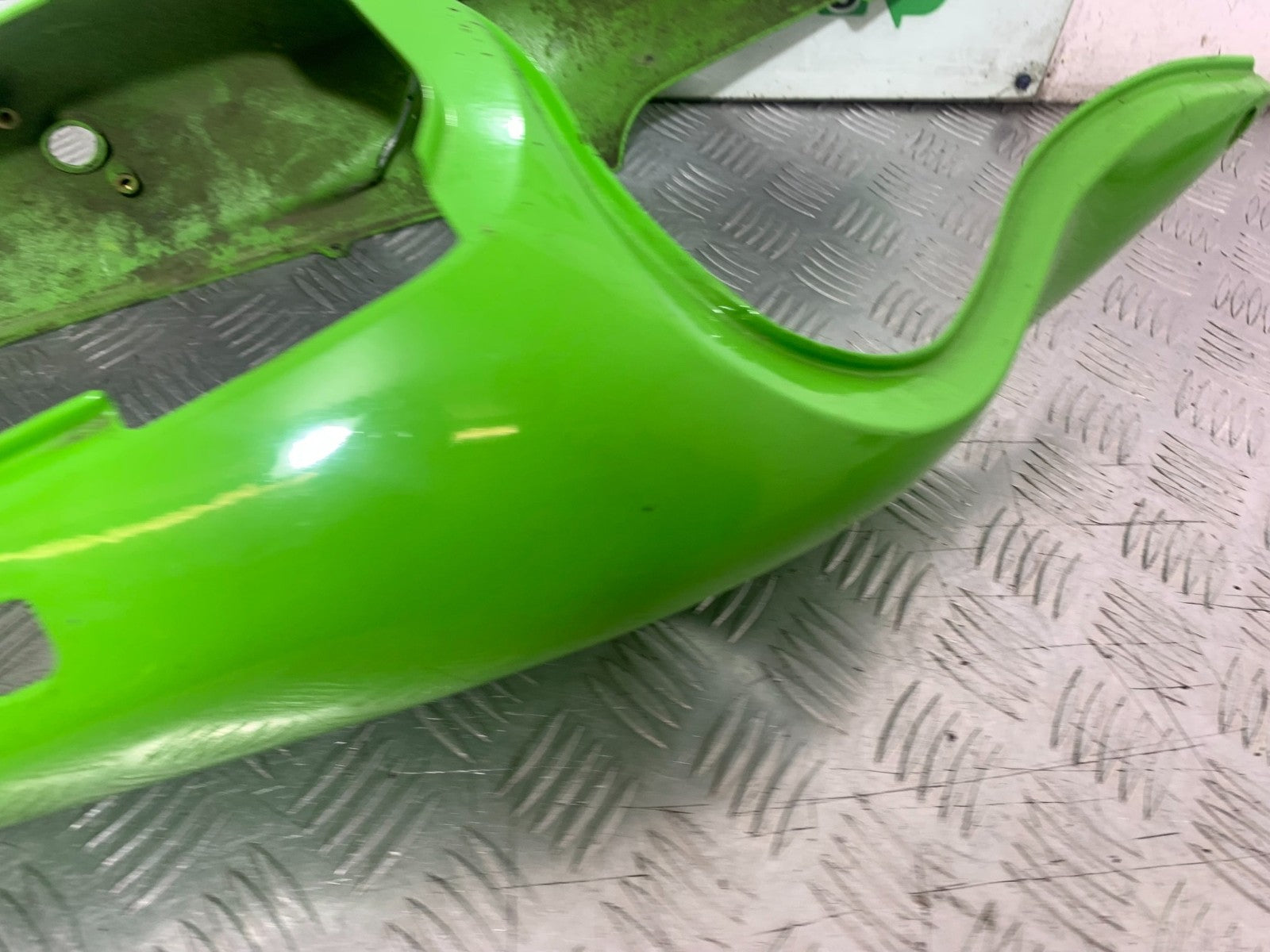 KAWASAKI ZX9R ZX9 C TAIL PIECE SEAT UNIT  YEAR 1998-99 (CMB1213)
