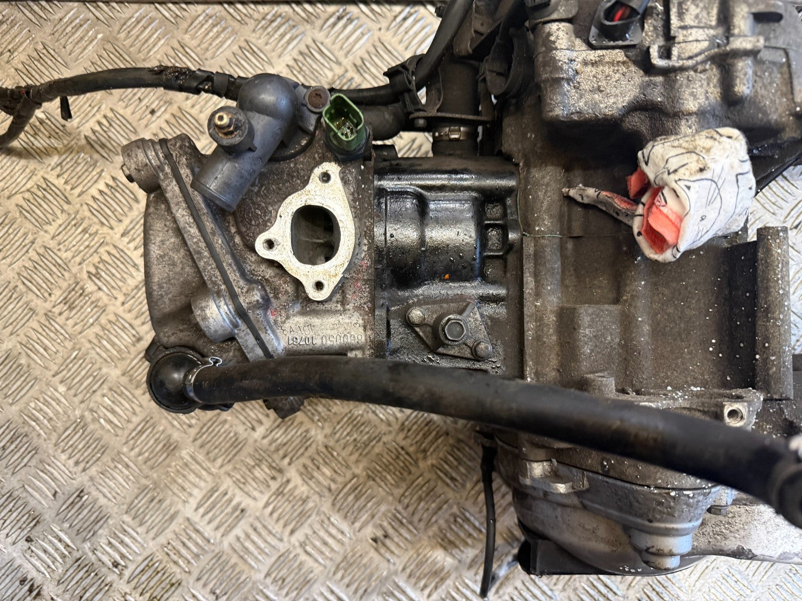 PIAGGIO VESPA GTS 125 GTS125 ENGINE YEAR 2012 (CMB1261)