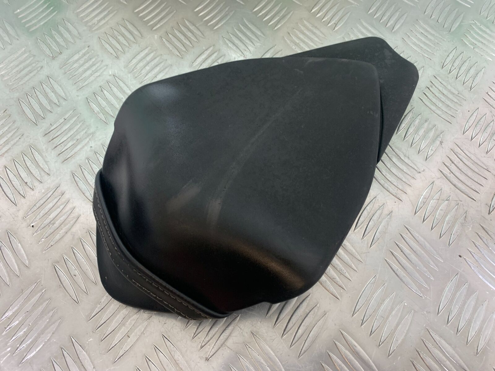 APRILIA RS4 125 REAR SEAT  YEAR 2011-2016 (STOCK 994)