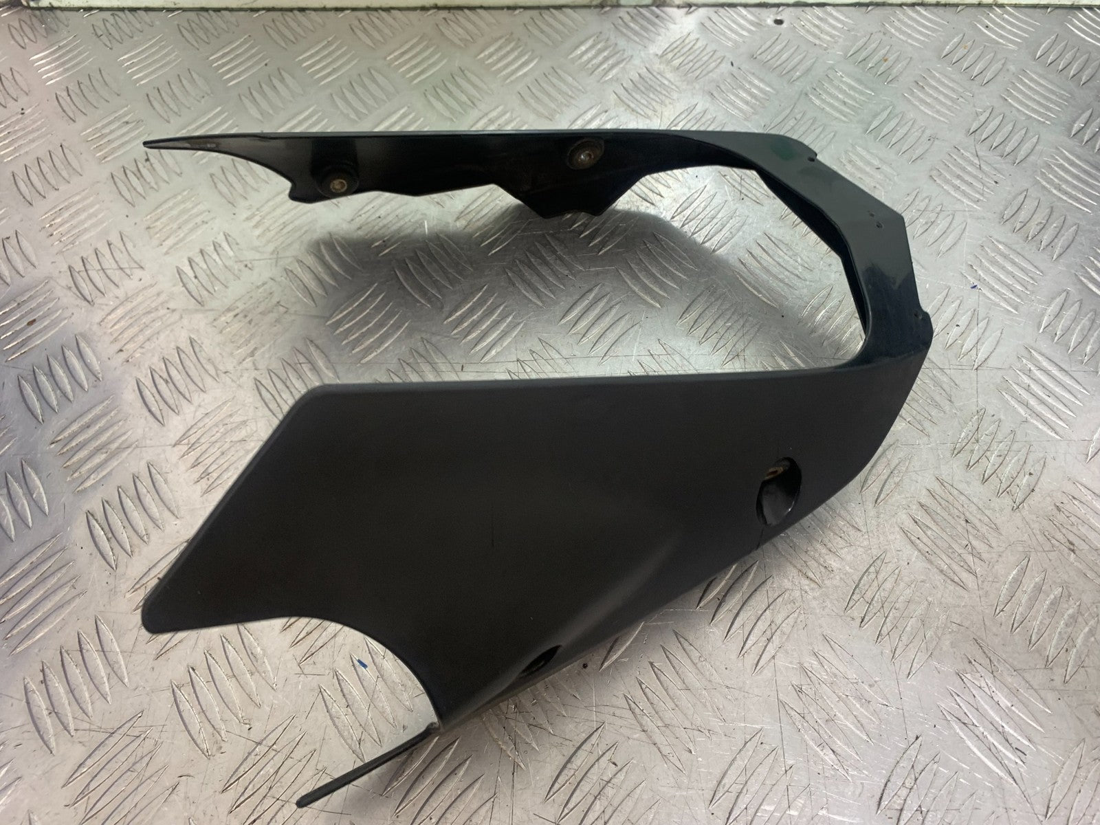 YAMAHA XJ6 XJ6-S BELLY PAN   YEAR 2009-2015  (CMB1212)