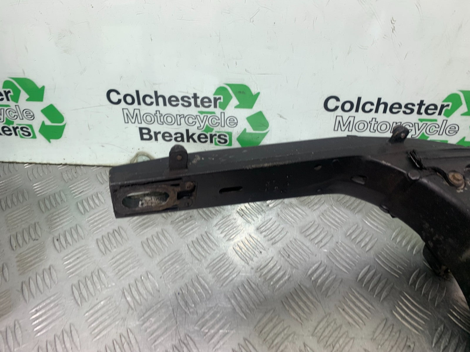 SUZUKI DL1000 V-STROM SWINGARM  YEAR 2014-2019 (CMB1325)