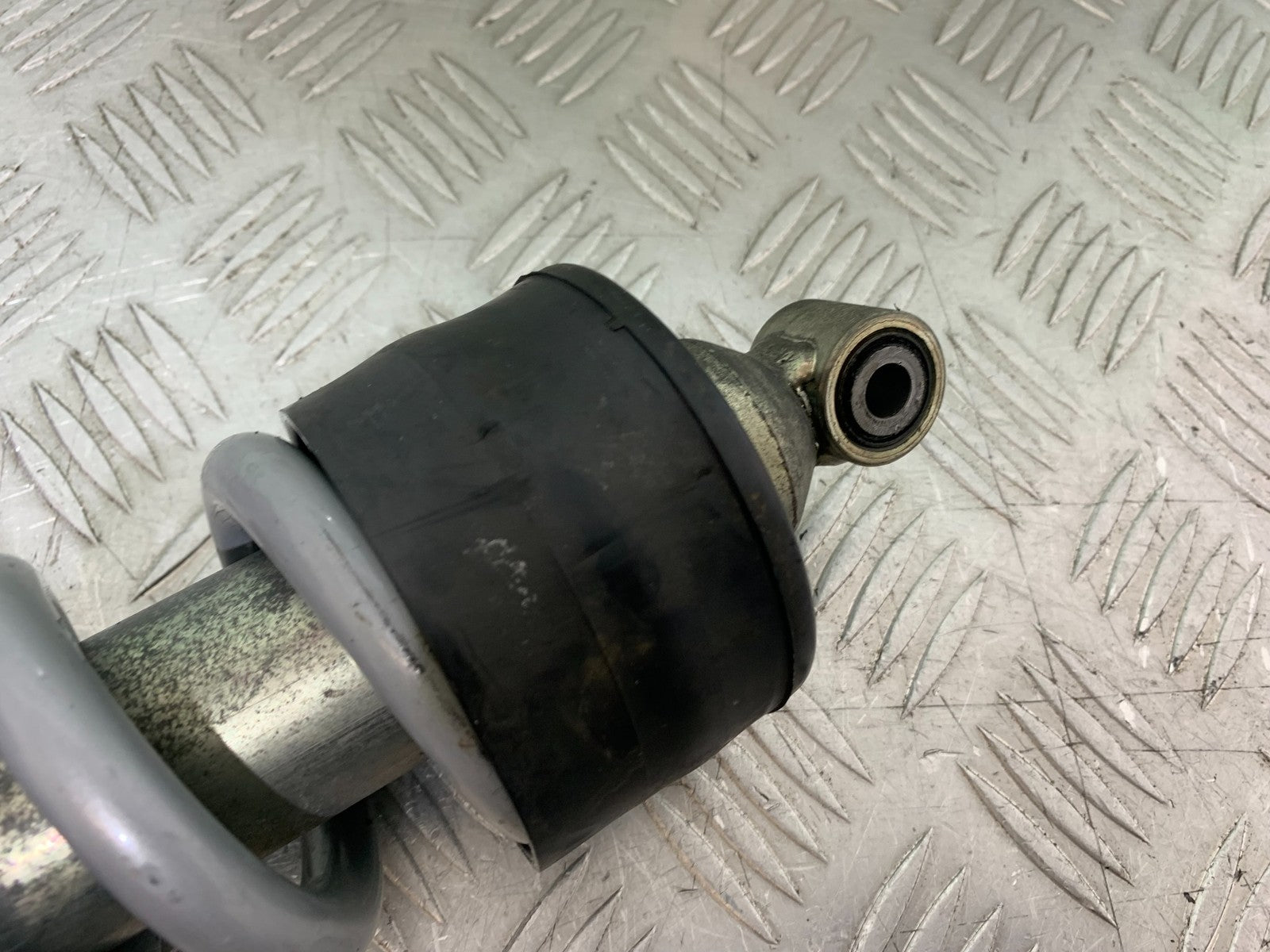 HONDA CBF600 CBF 600 REAR SHOCK  YEAR 2004 -07 (CMB1247)