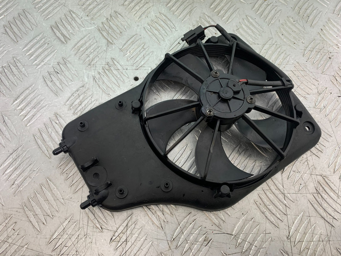 MV AGUSTA 800 F3 RADIATOR FAN YEAR 2017-2019 (CMB1227)