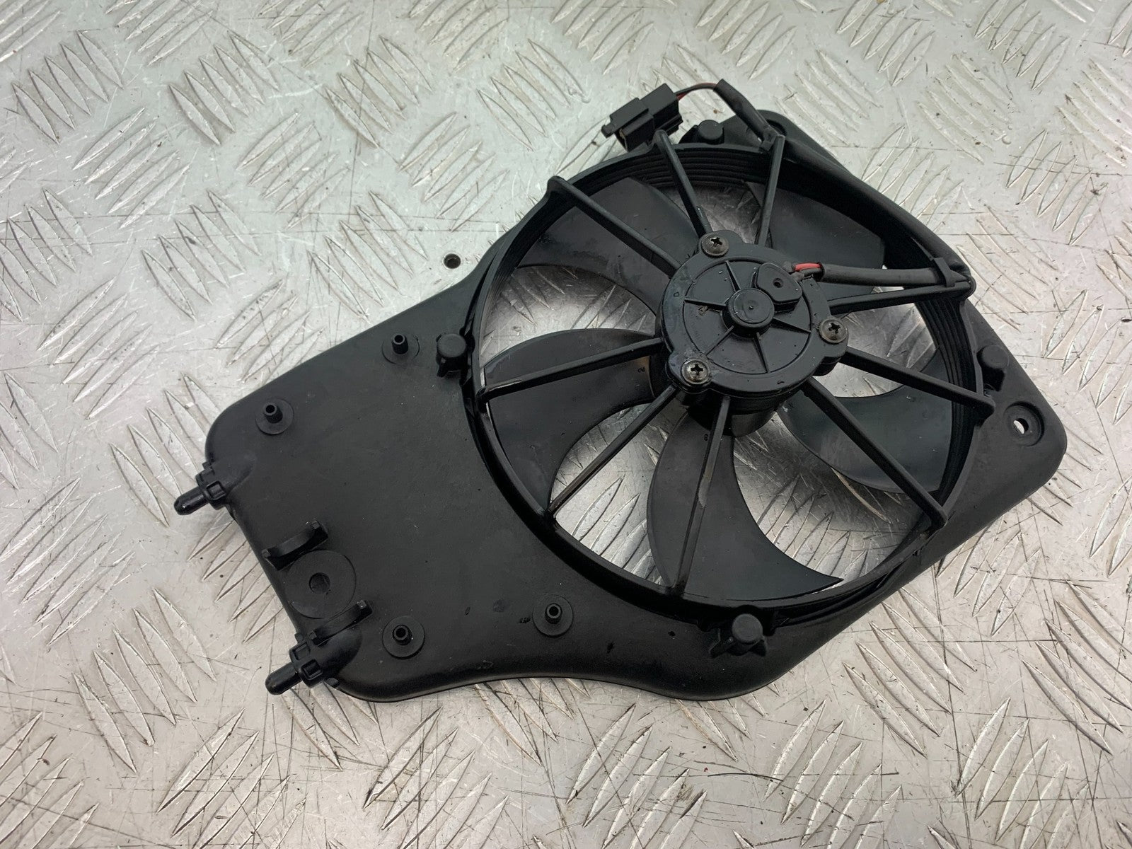 MV AGUSTA 800 F3 RADIATOR FAN YEAR 2017-2019 (CMB1227)