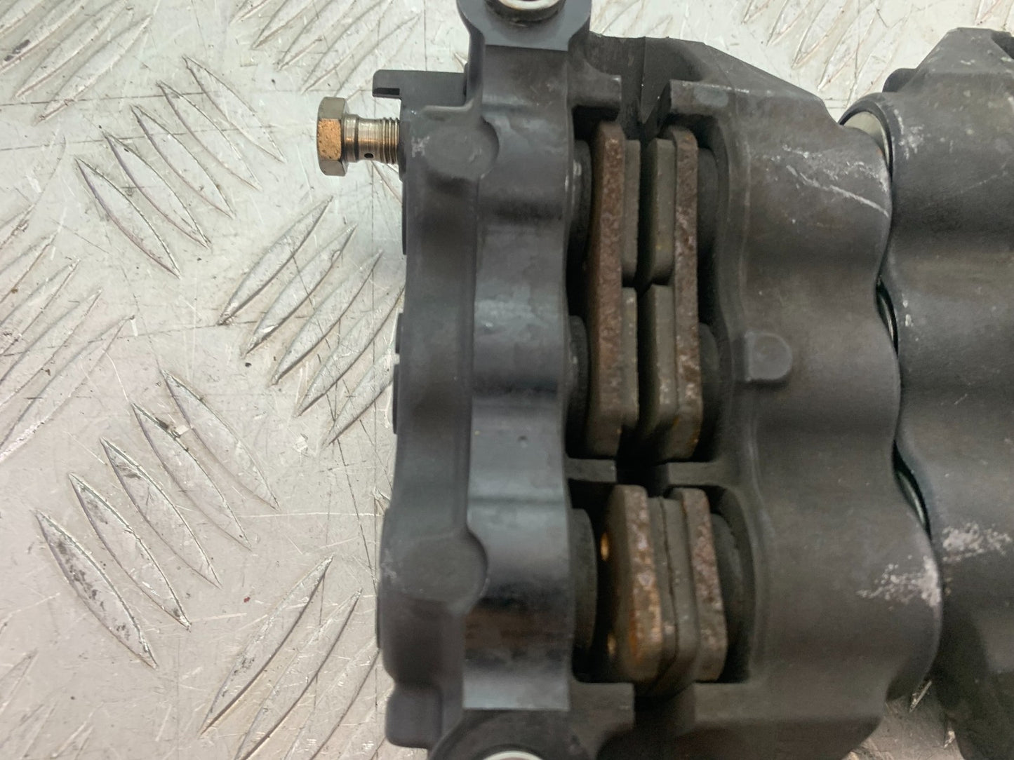 YAMAHA YZF R1 4C8 FRONT BRAKE CALIPERS   YEAR 2007-2008 (CMB1237)