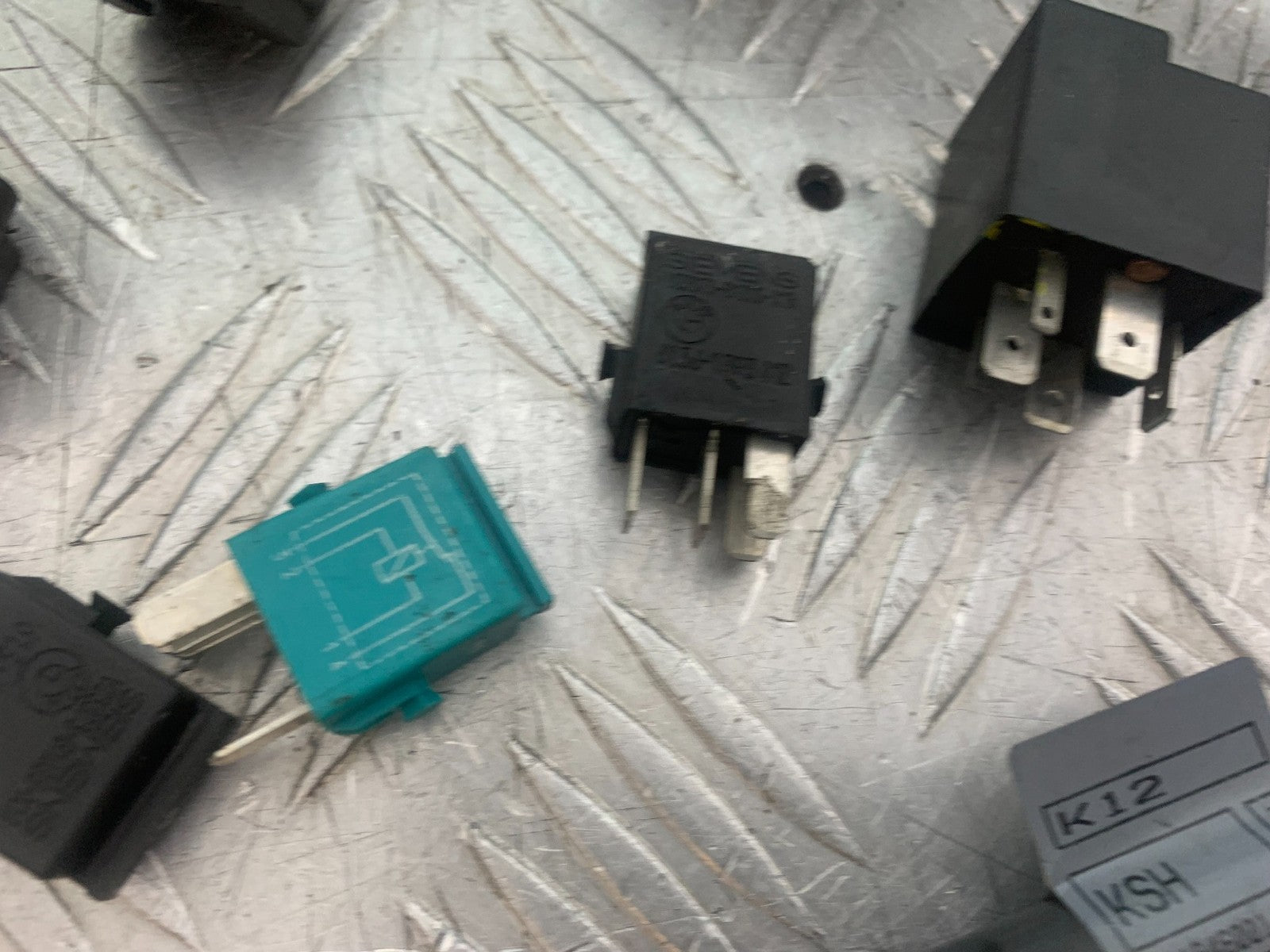 BMW K1200 K 1200 LT RELAYS  YEAR 1999-07 (CMB1271)