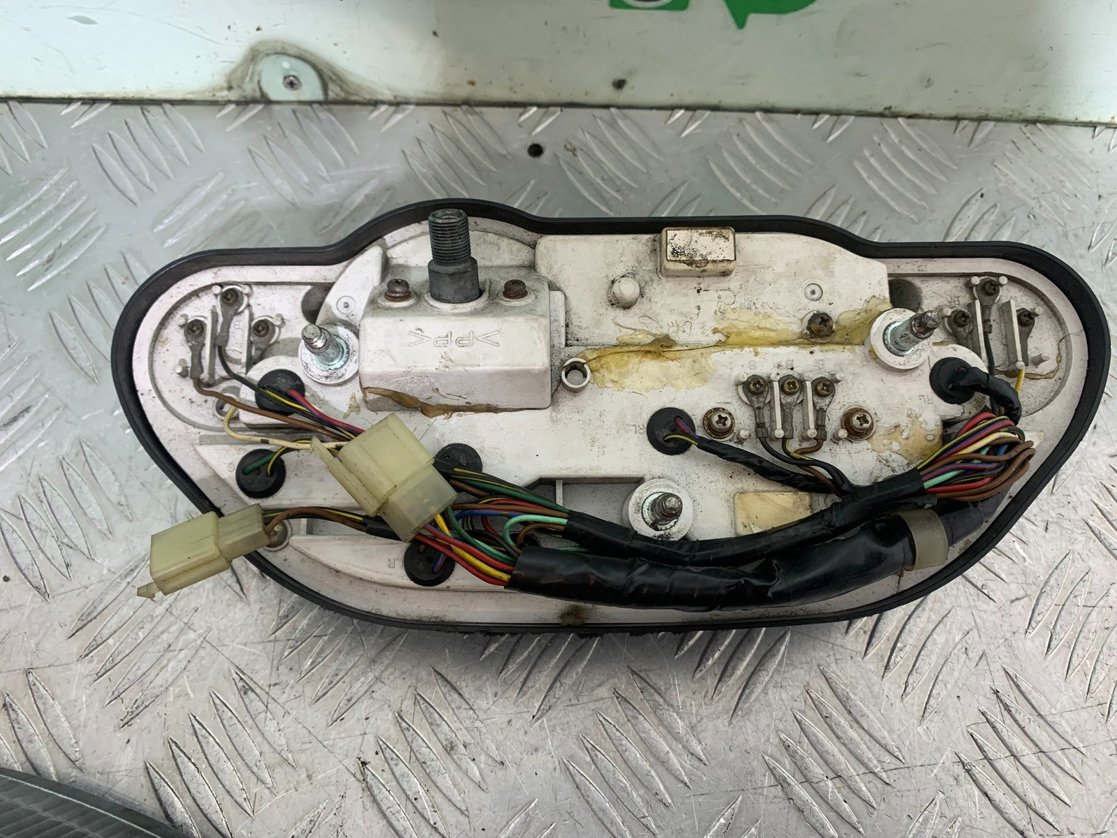KAWASAKI ZZR1100 D CLOCKS SPEEDO DASH  YEAR 1993-2001 (CMB1289)