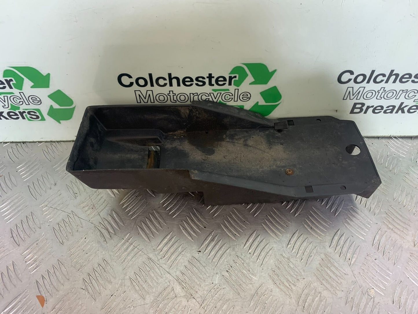 APRILIA RS50 RS 50 UNDERTRAY  YEAR 1996-1998 (CMB1132)