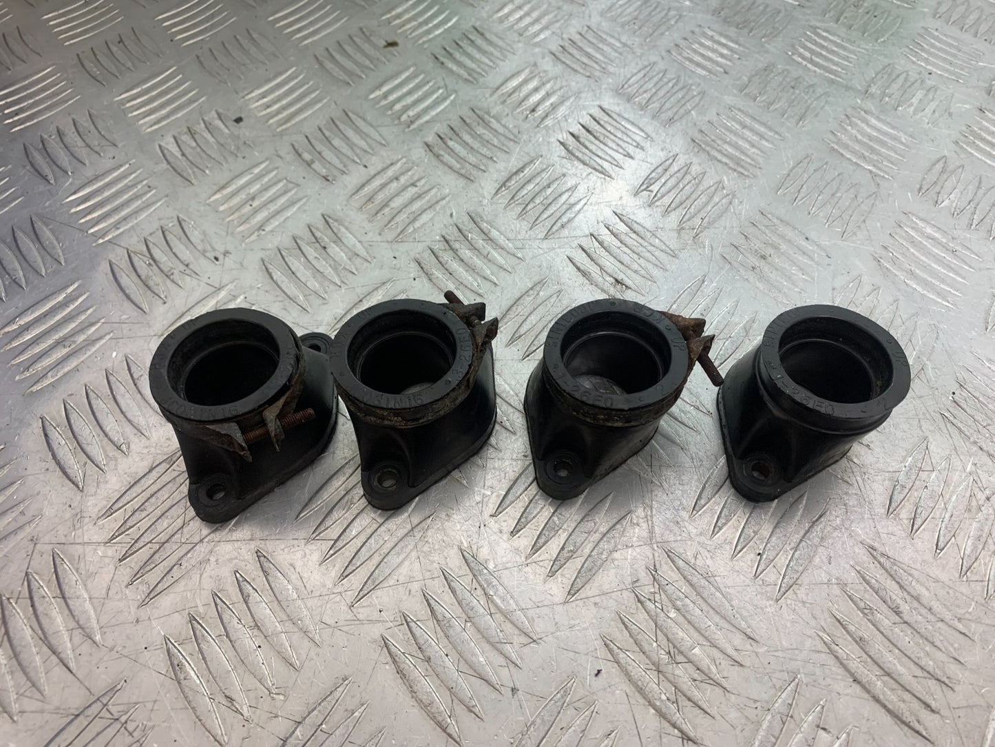SUZUKI GSF600 GSF 600 BANDIT CARB RUBBERS  2000-2004 (CMB1269)