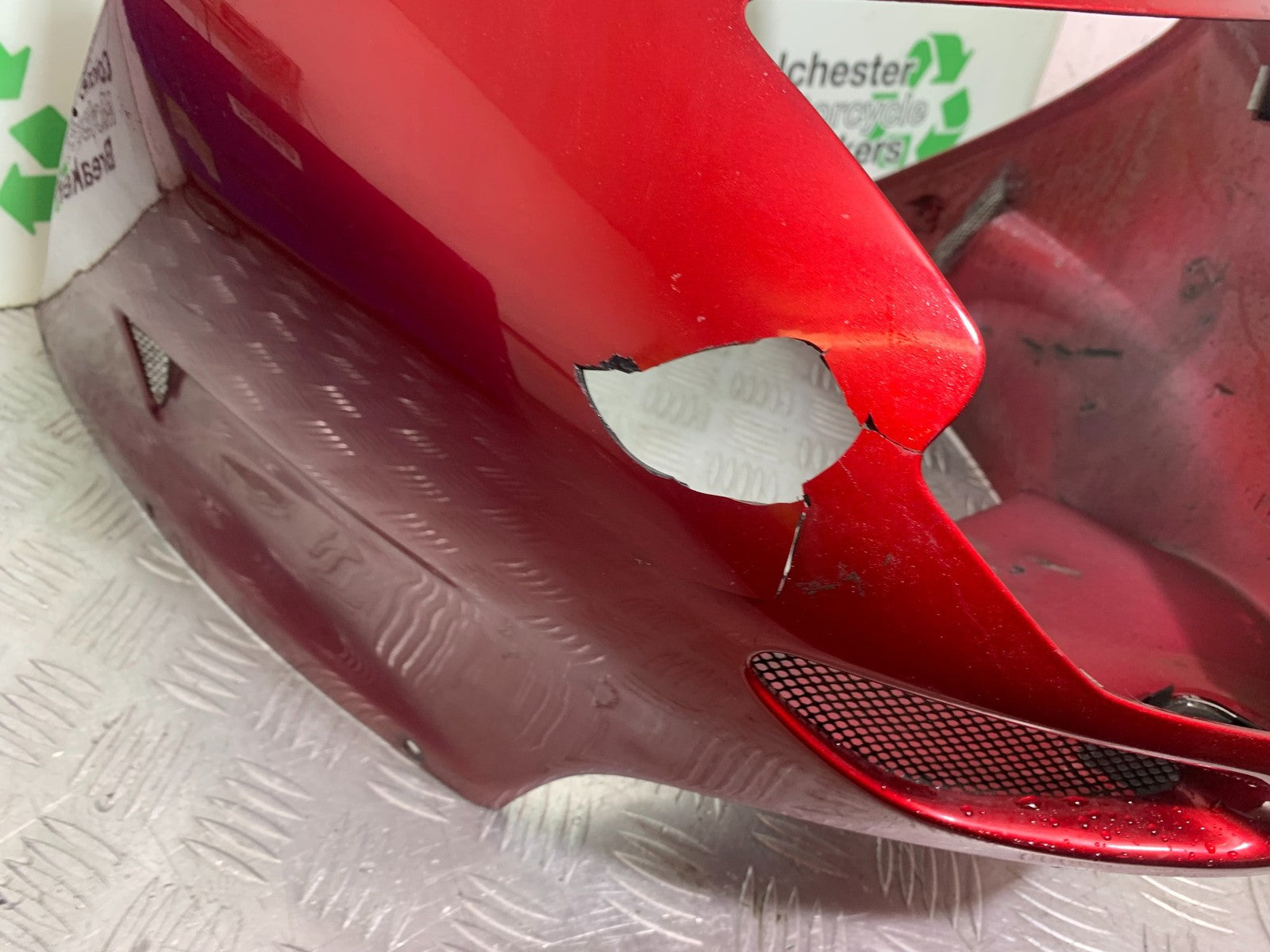 HONDA CBR1100 BLACKBIRD TOP FAIRING (DAMAGED) YEAR 1999-2005 (CMB1232)